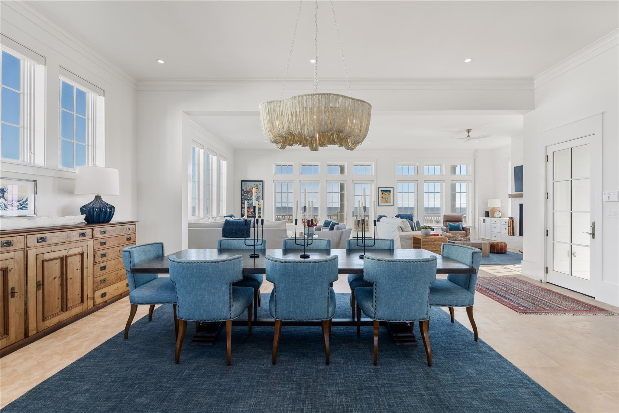 2409 E Seaside Drive