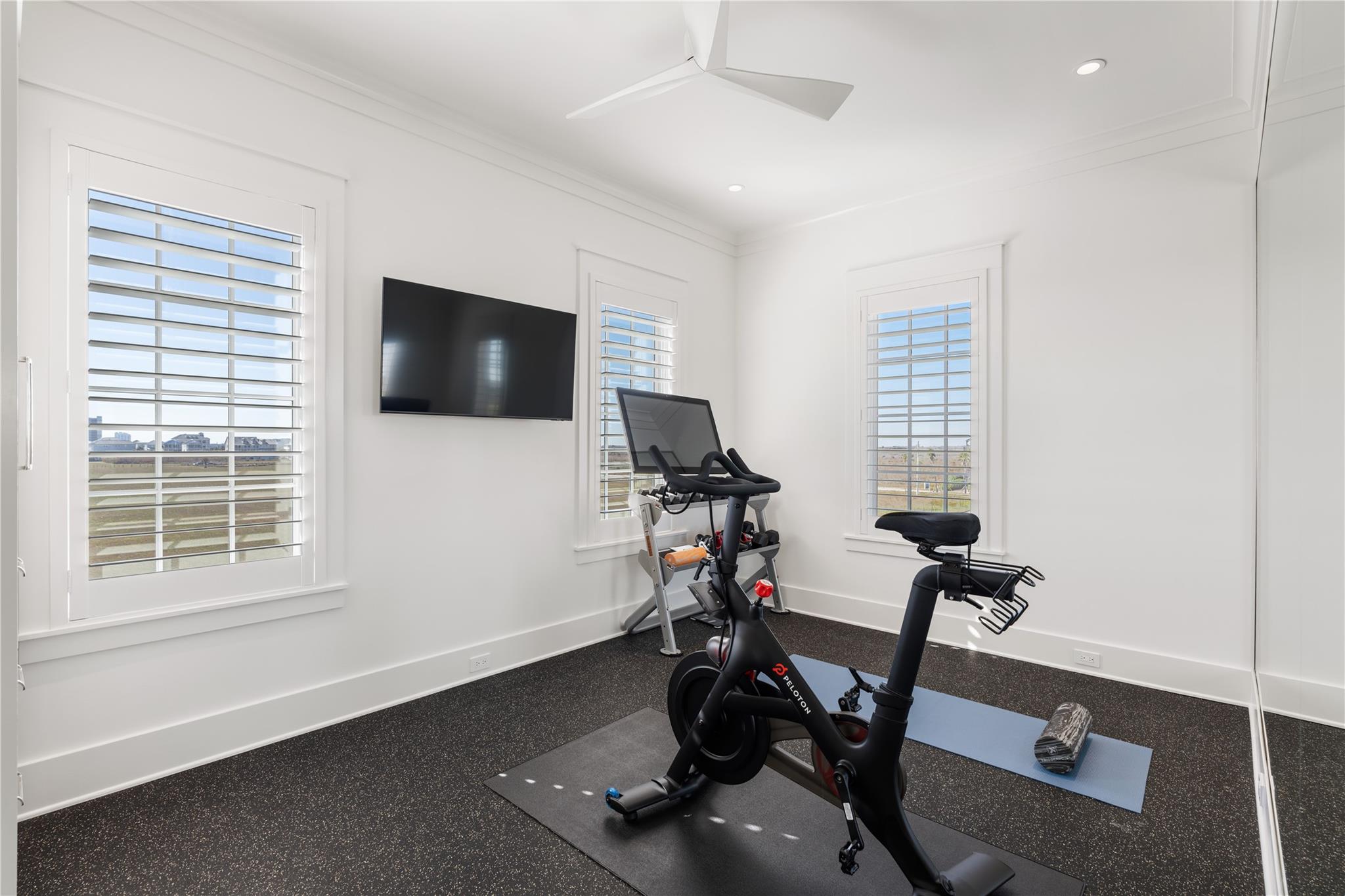 2409 E Seaside Drive