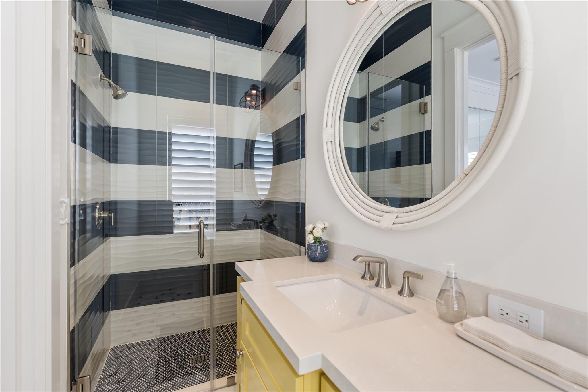 2409 E Seaside Drive