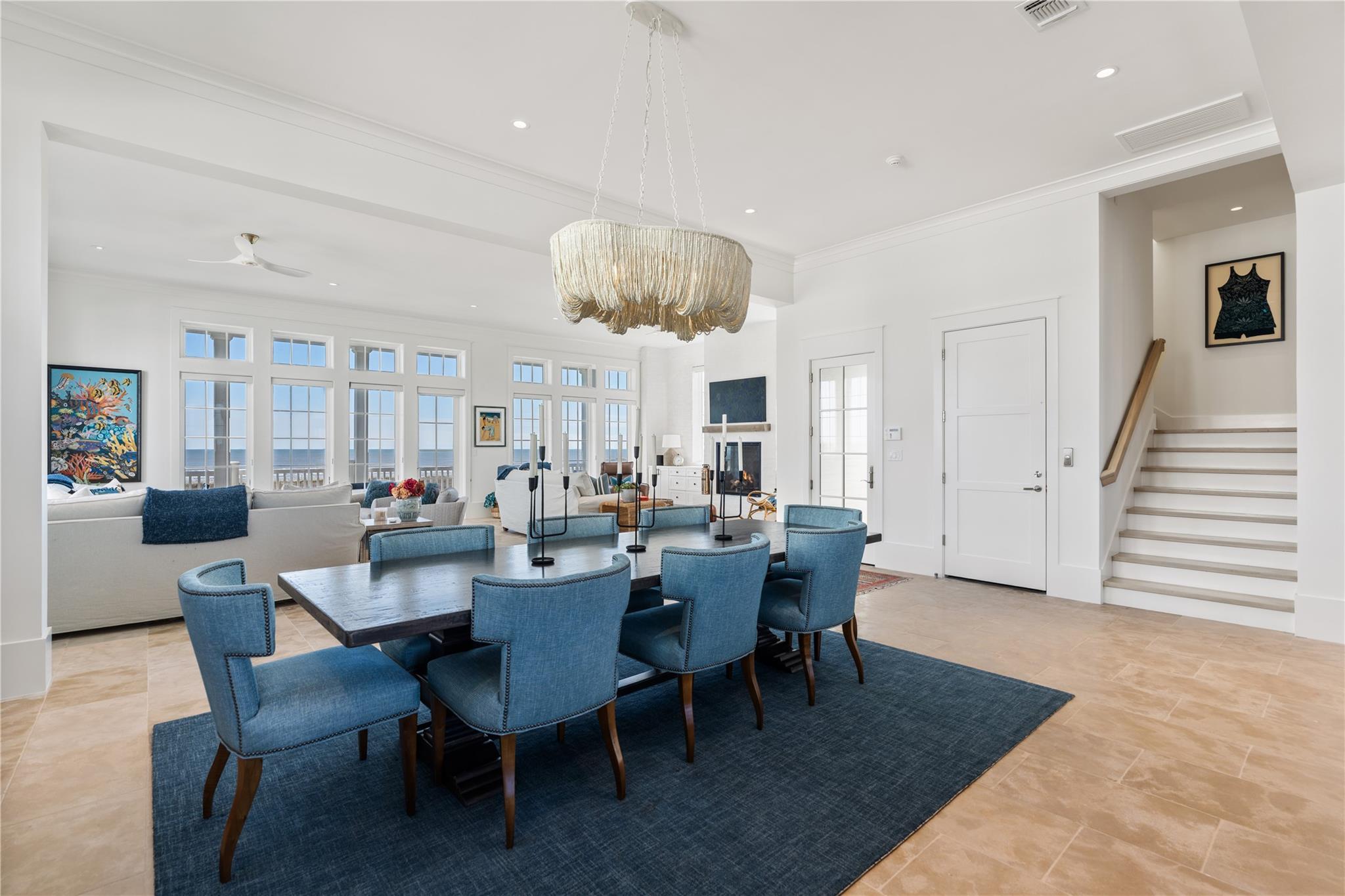 2409 E Seaside Drive