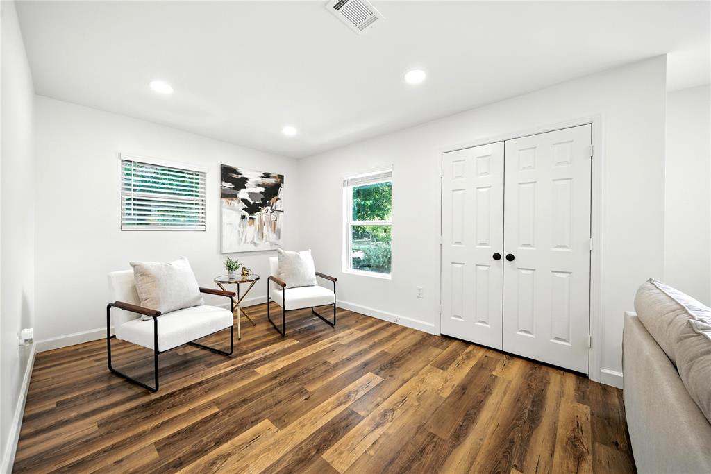 1610 Antoine Drive