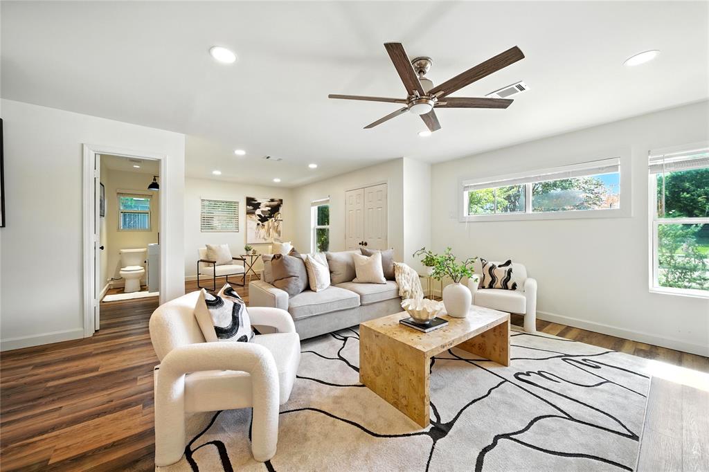 1610 Antoine Drive