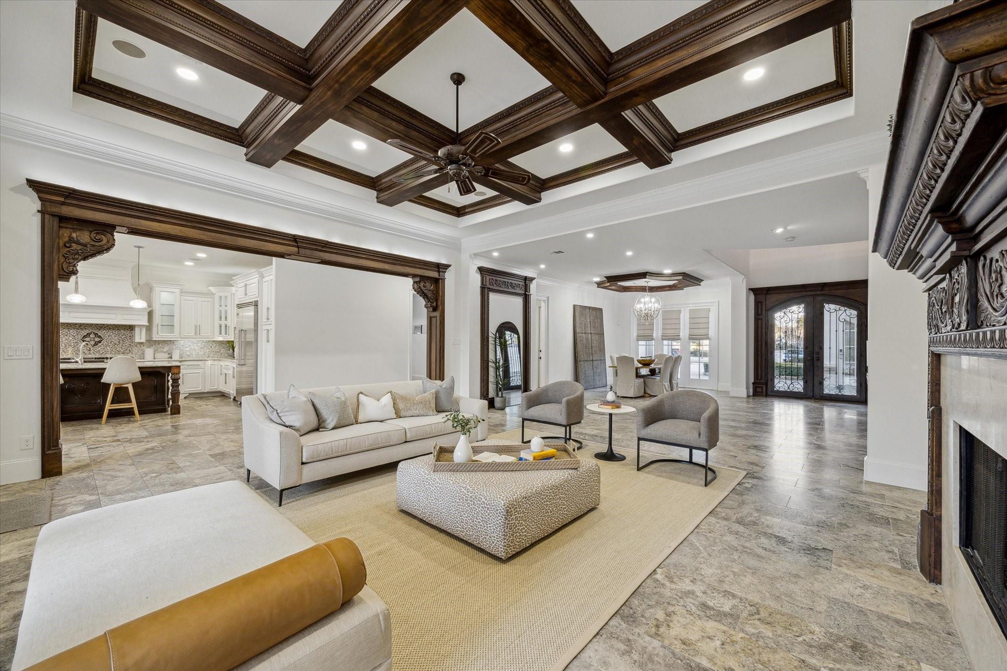10 Broadwater Court