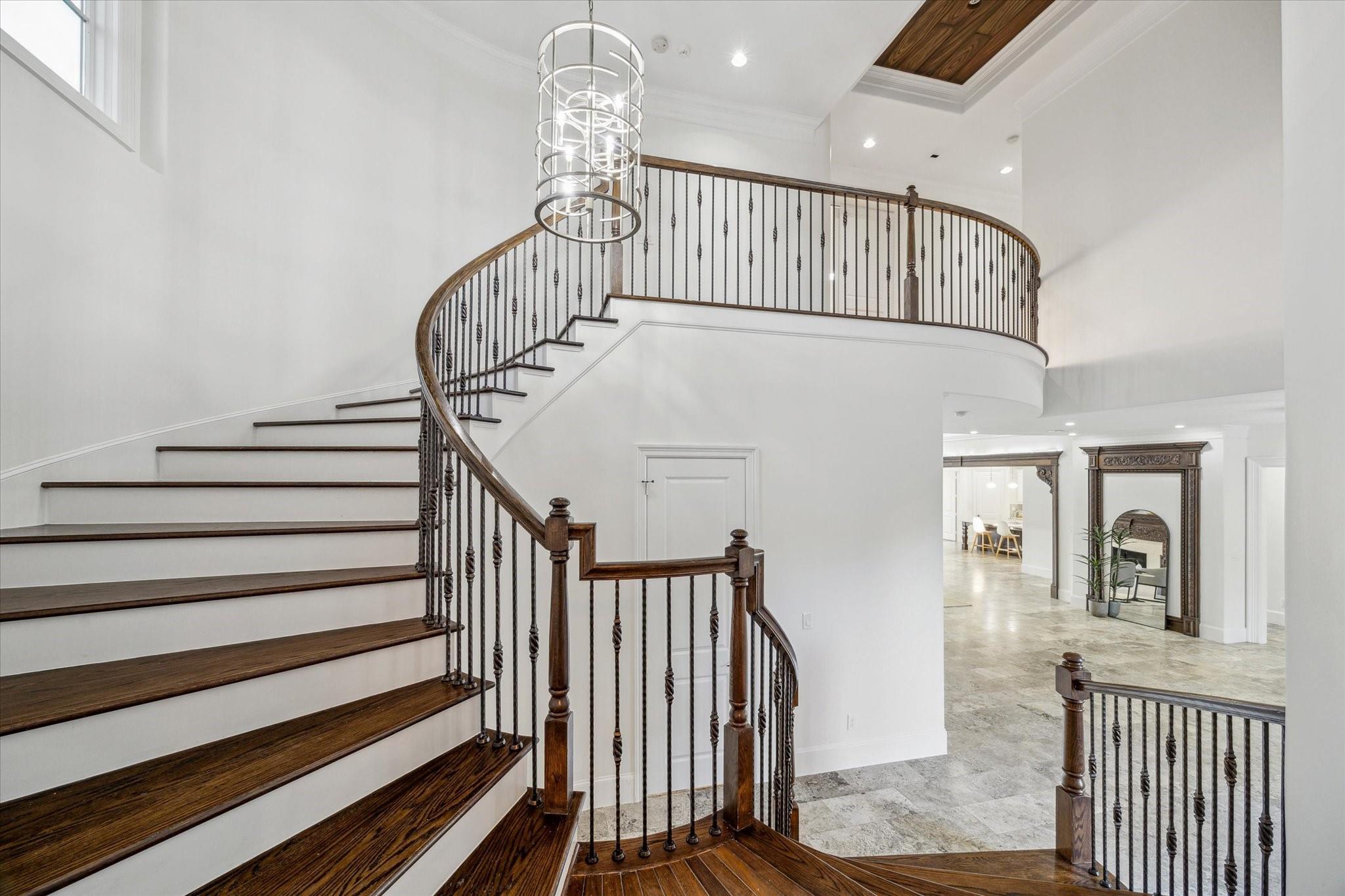 10 Broadwater Court