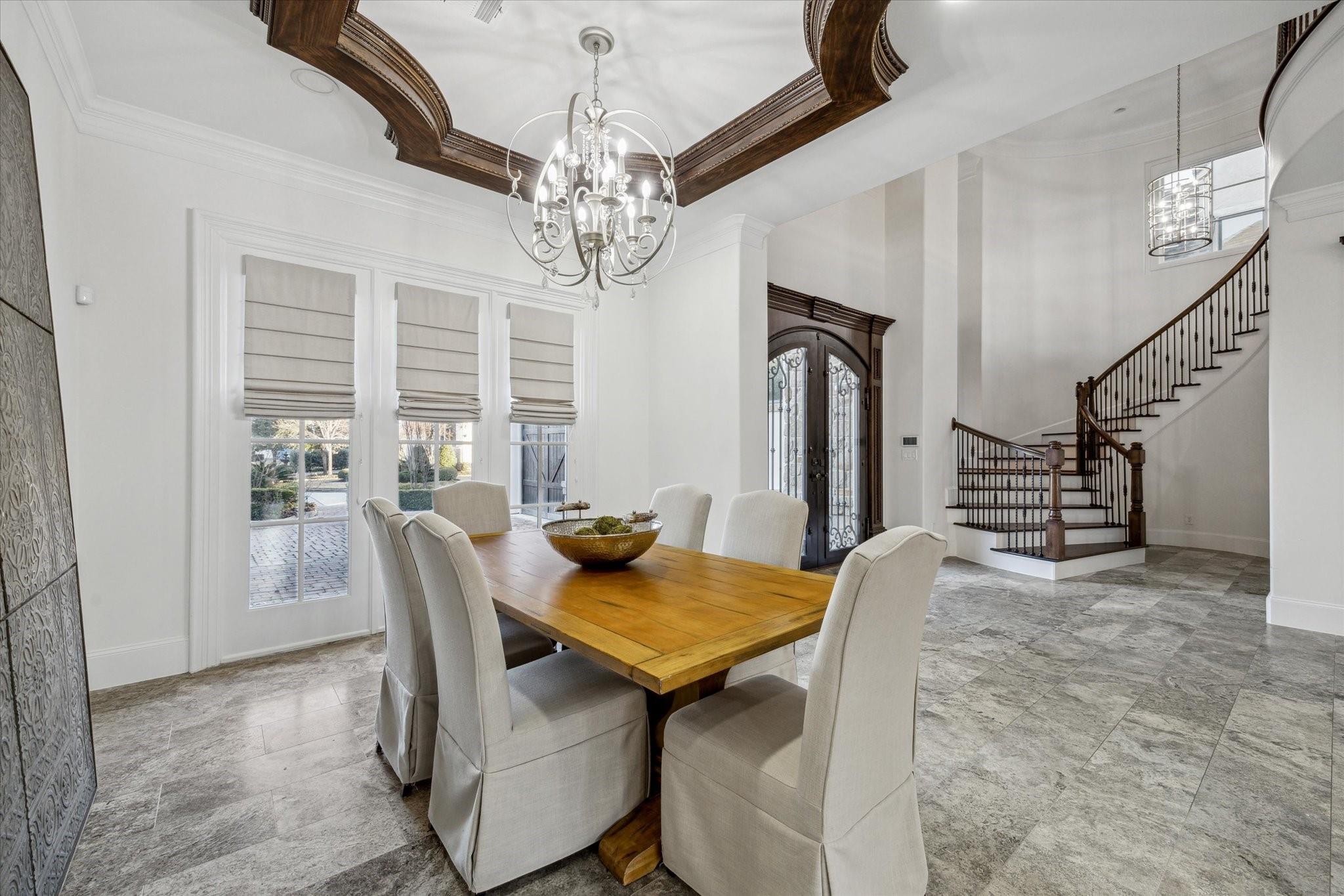 10 Broadwater Court