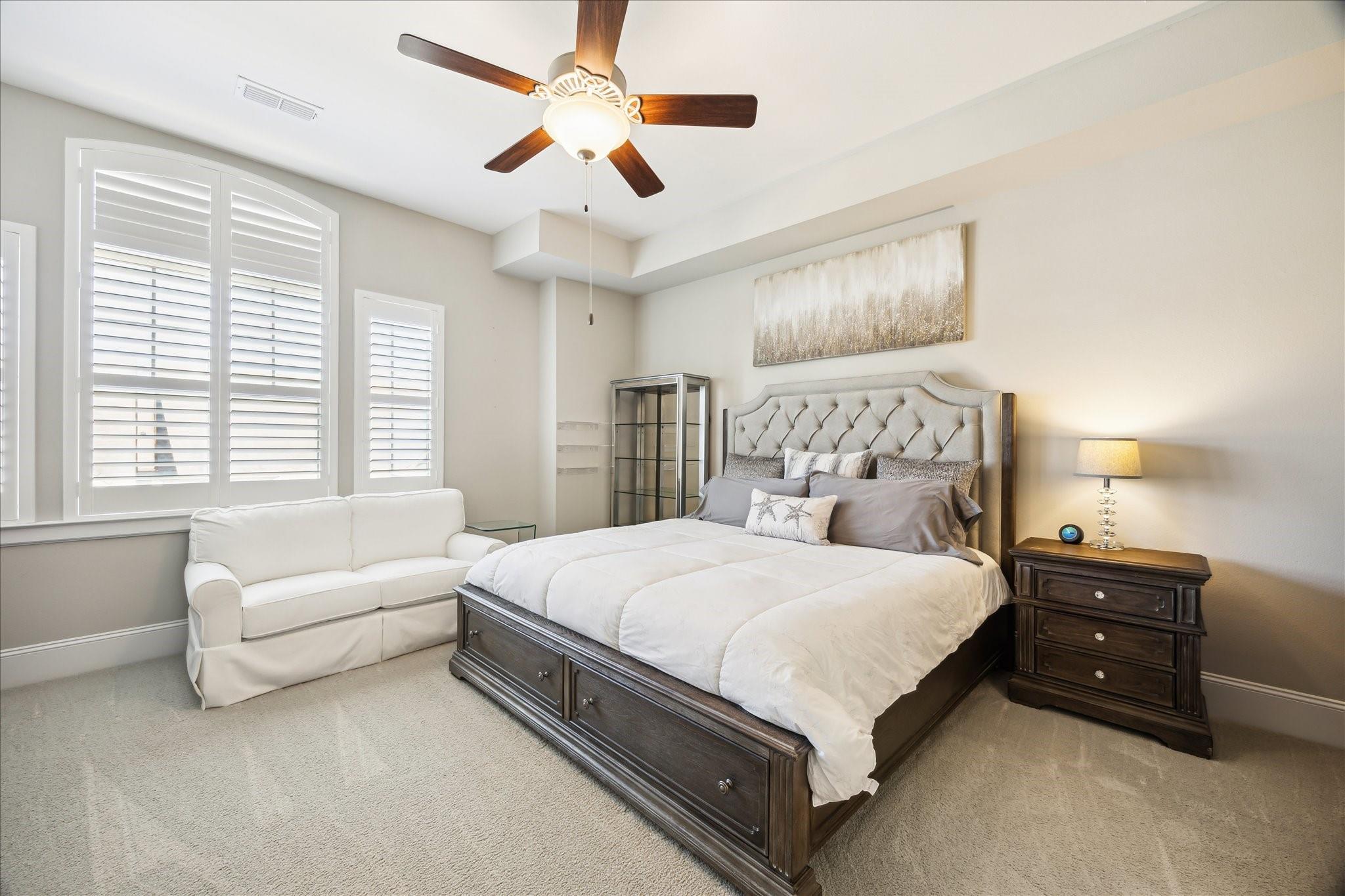 6735 Highclere Manor Lane