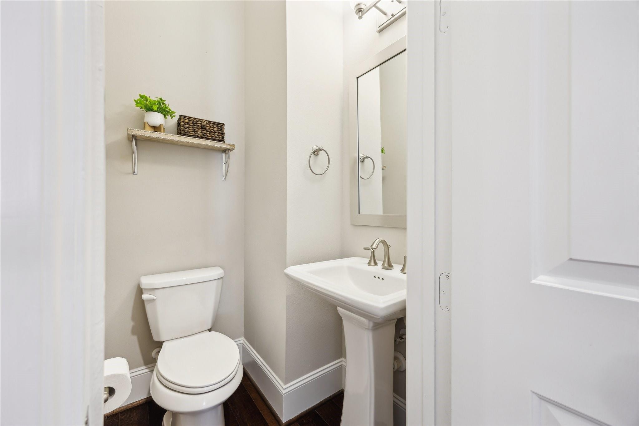 6735 Highclere Manor Lane