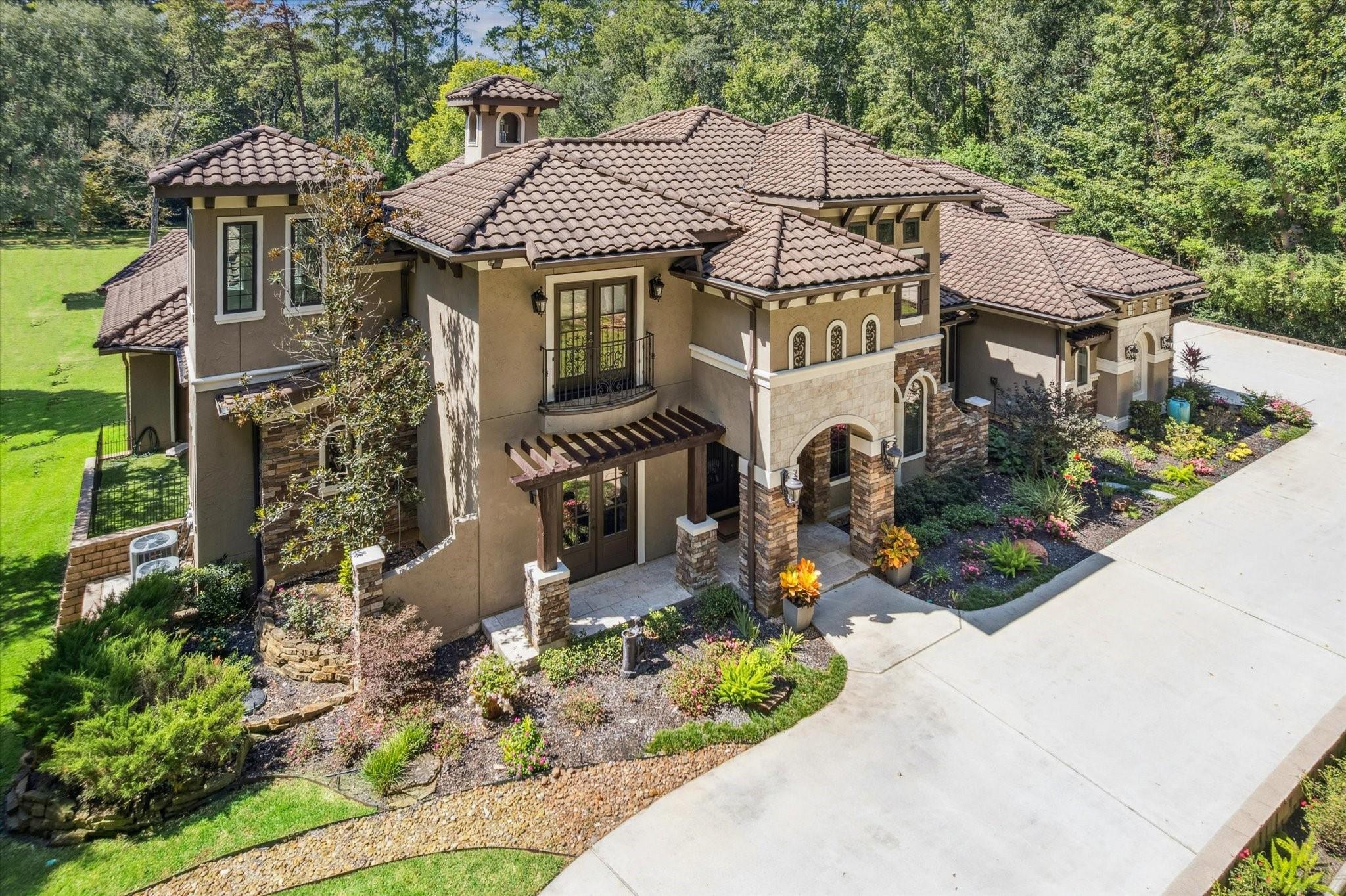 7373 Teaswood Drive