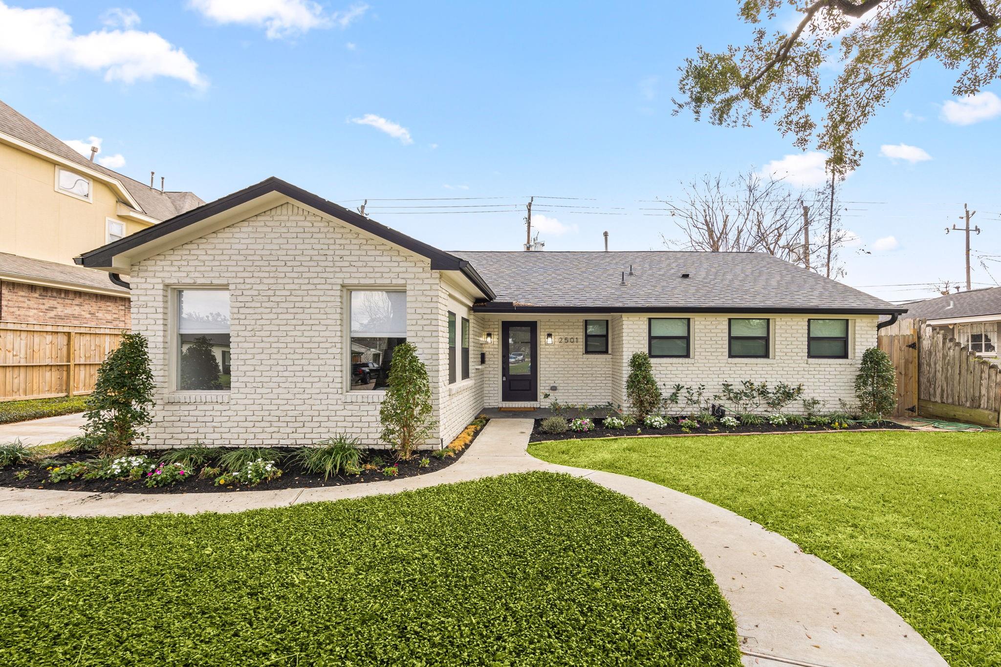 2501 Briarhurst Drive