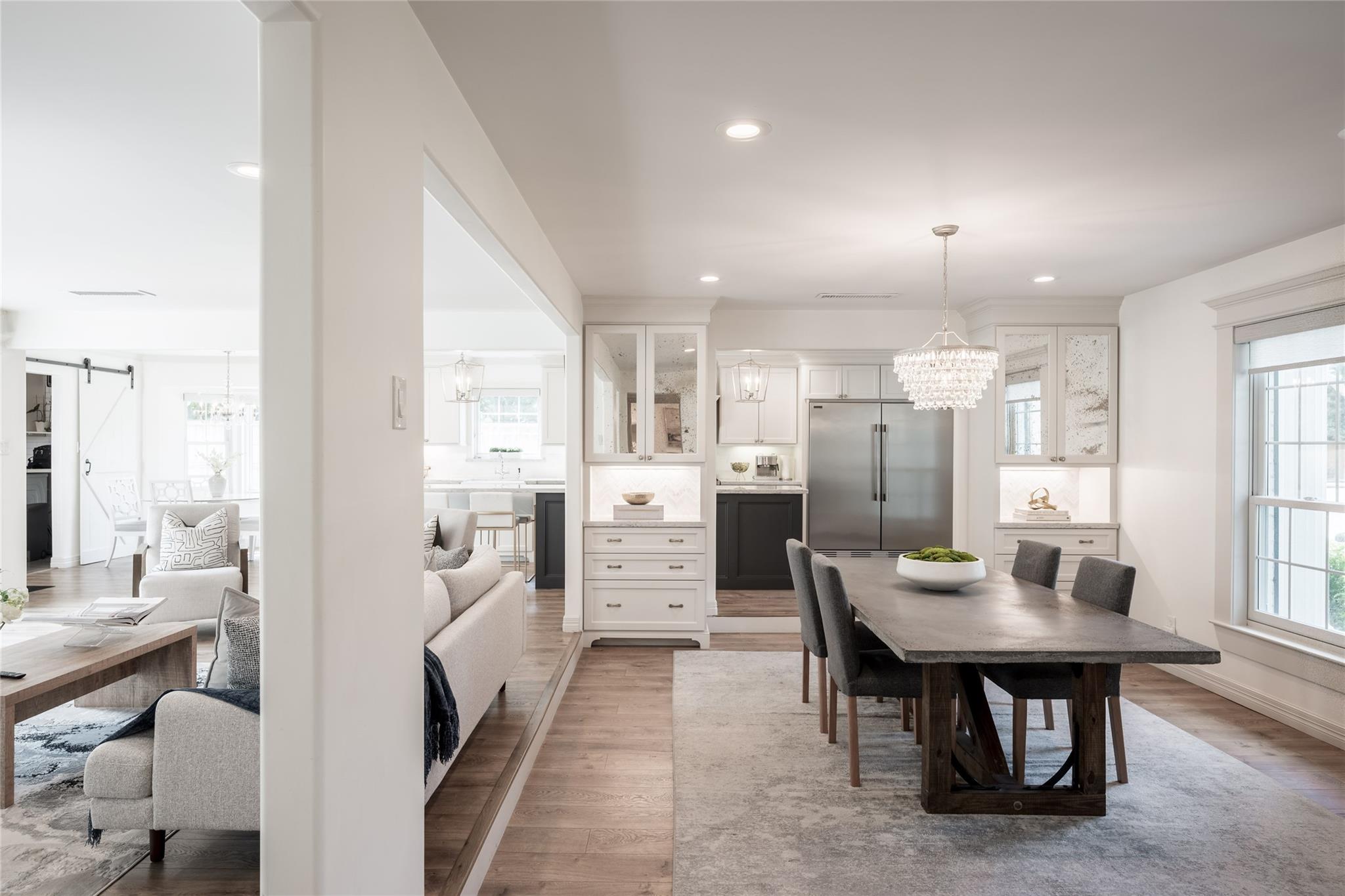 2802 Bernadette Lane