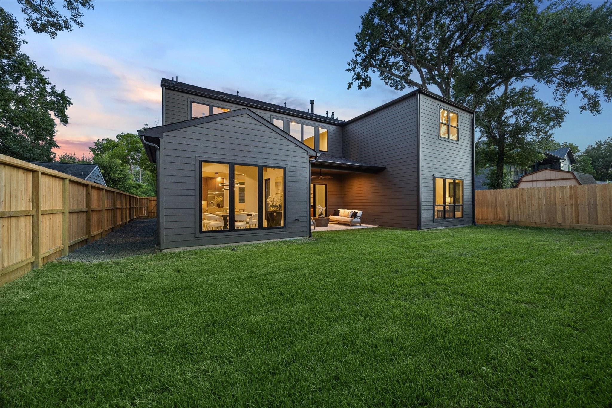 1212 Candlelight Lane