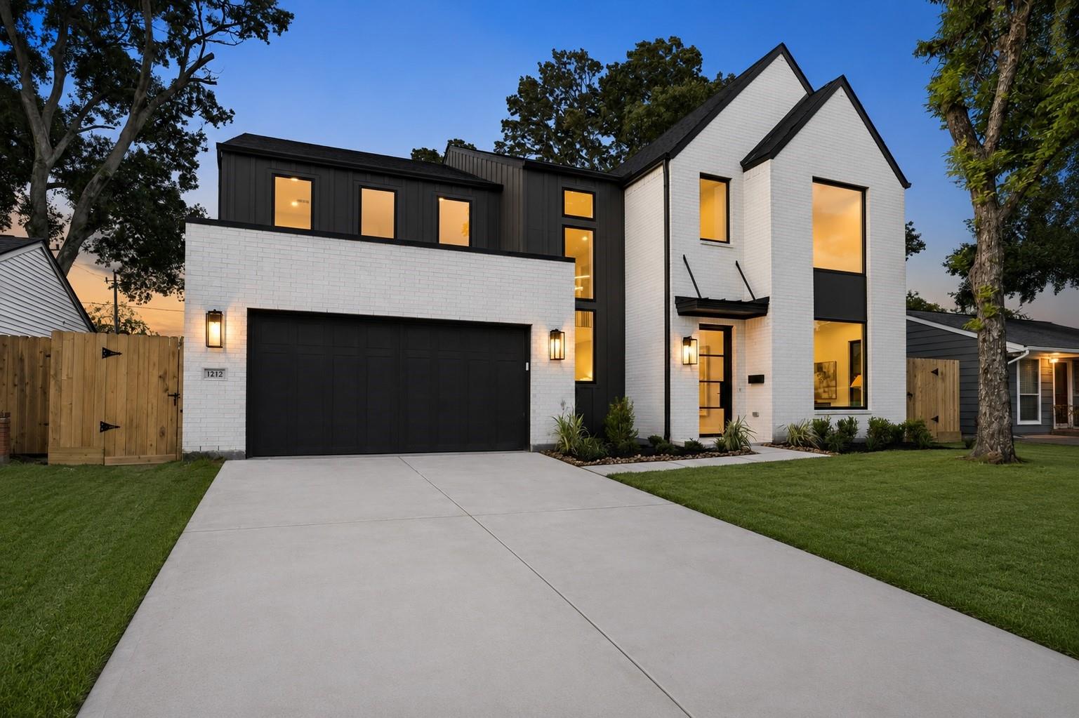 1212 Candlelight Lane