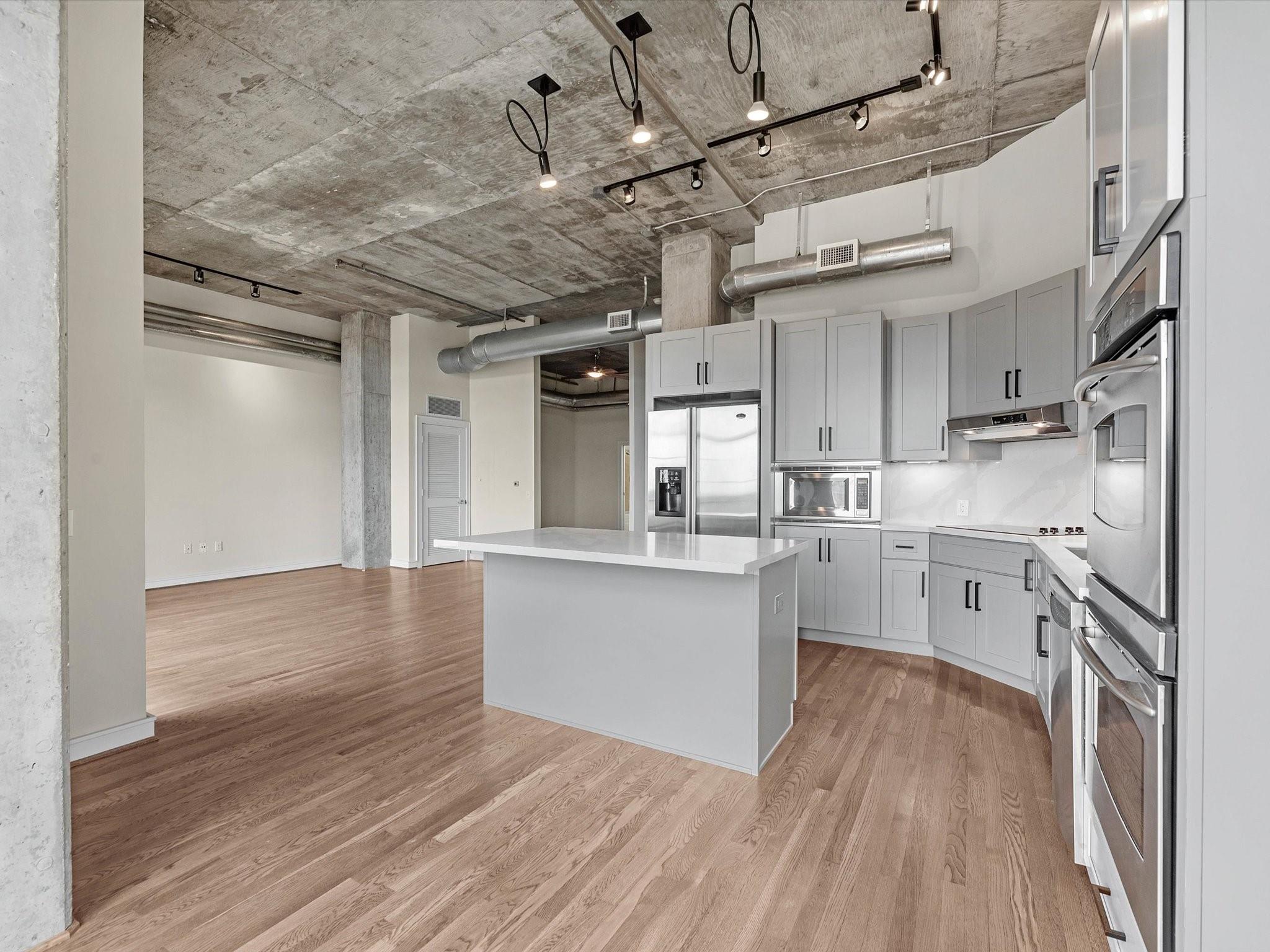 1616 Fountain View Drive # 509