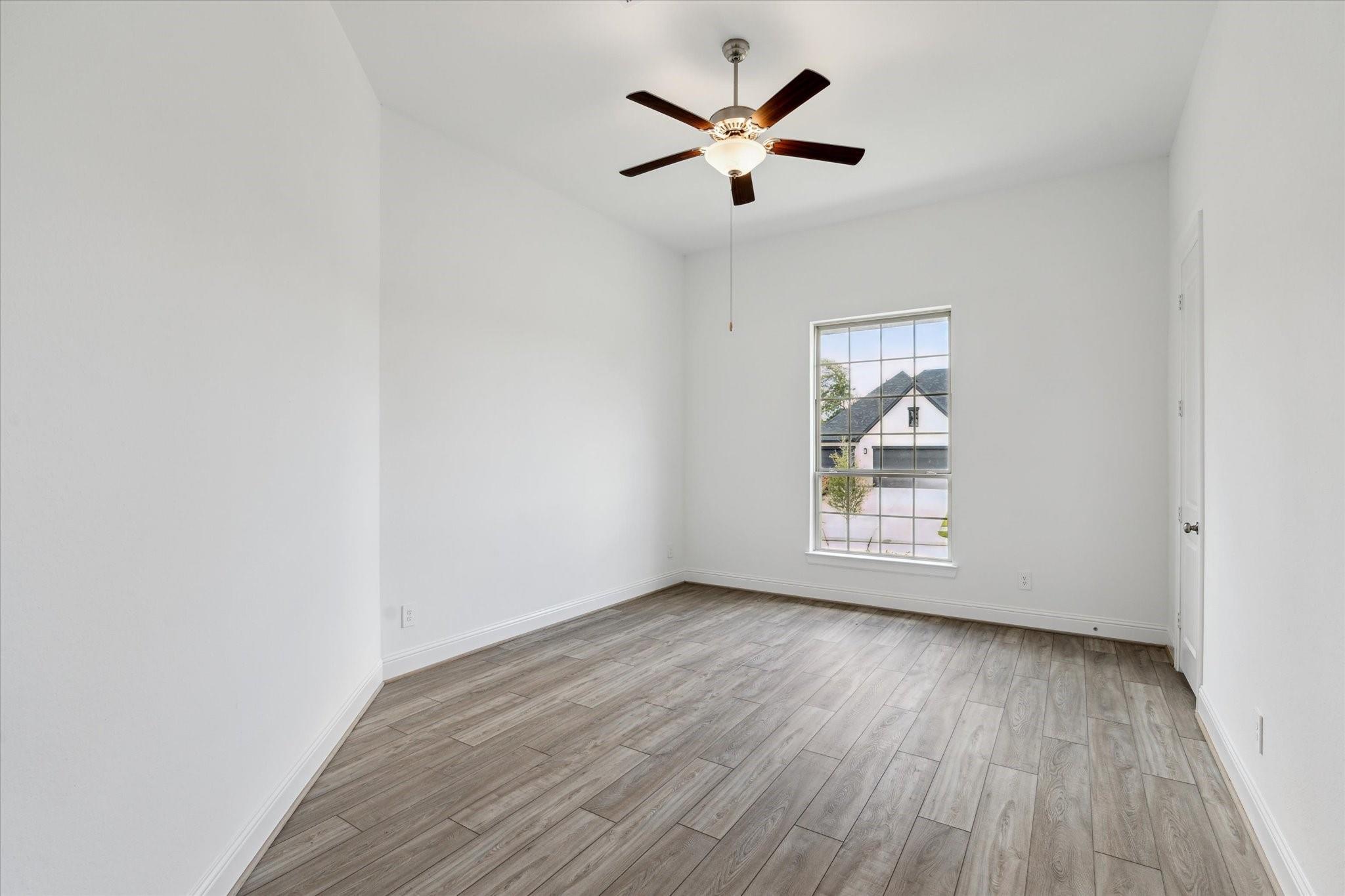 1046 Lakemont Bend Lane