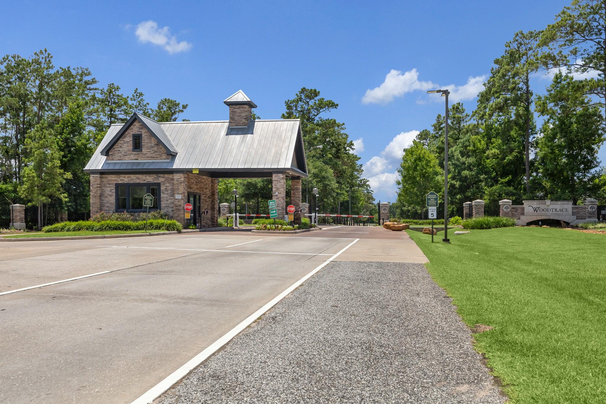 1046 Lakemont Bend Lane