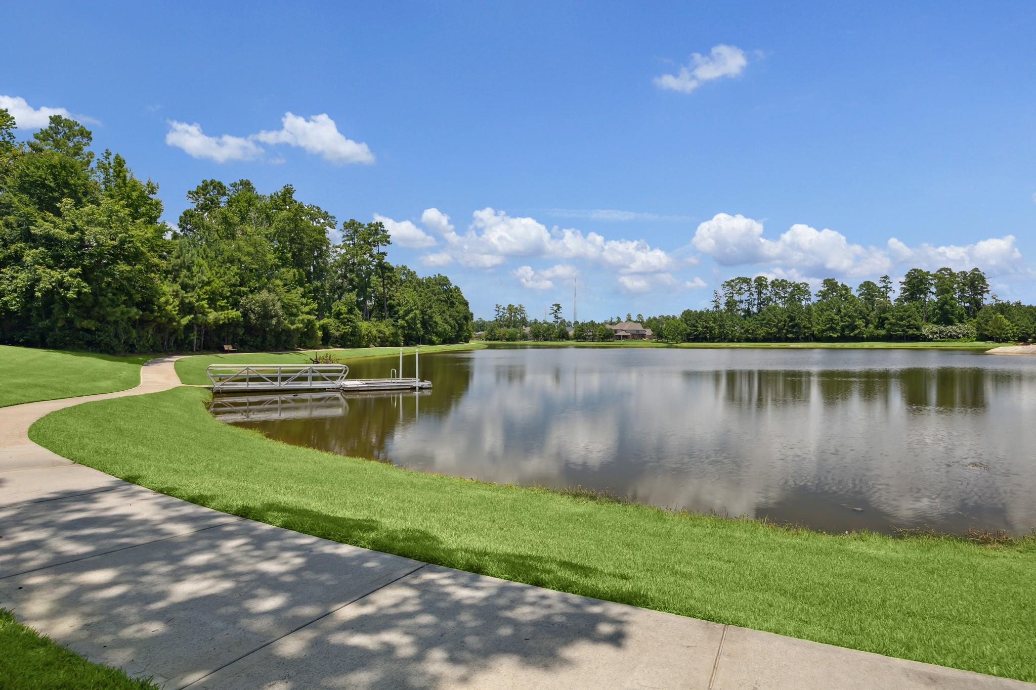 1046 Lakemont Bend Lane