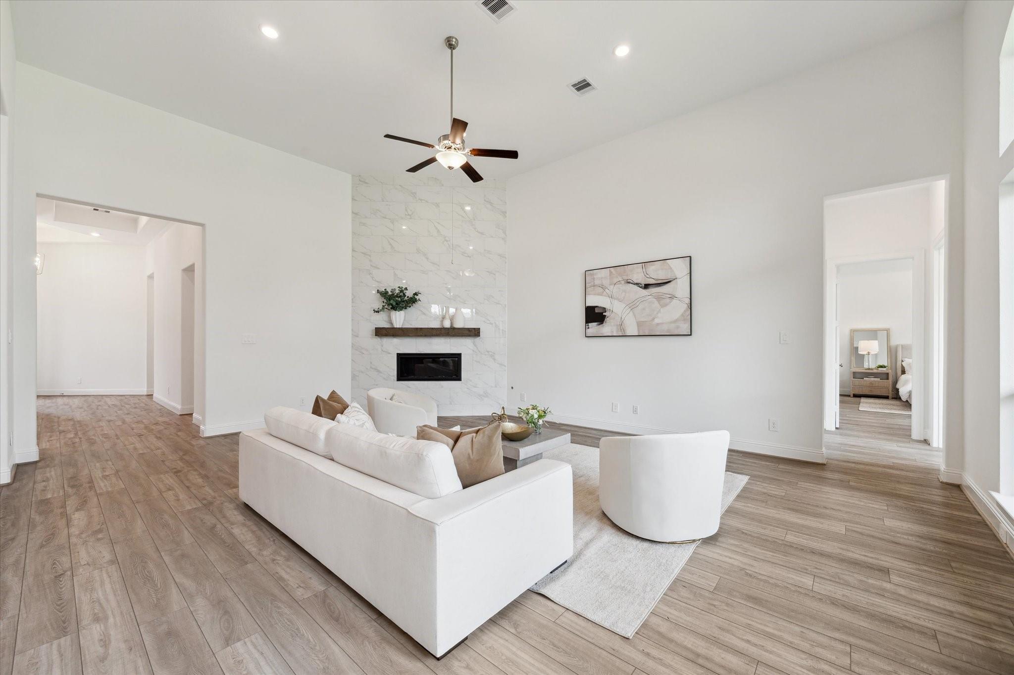 1046 Lakemont Bend Lane