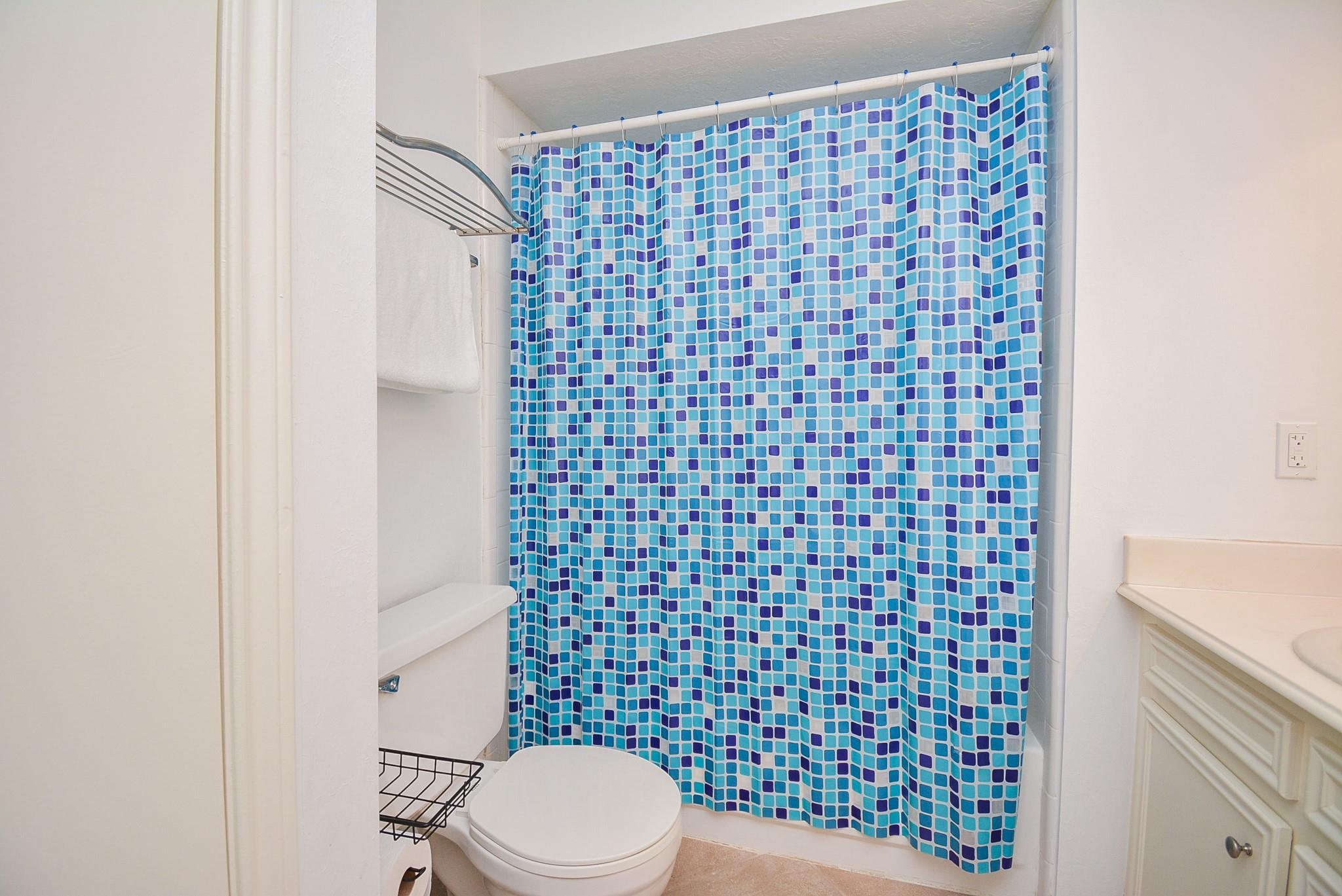 666 N Eldridge Parkway