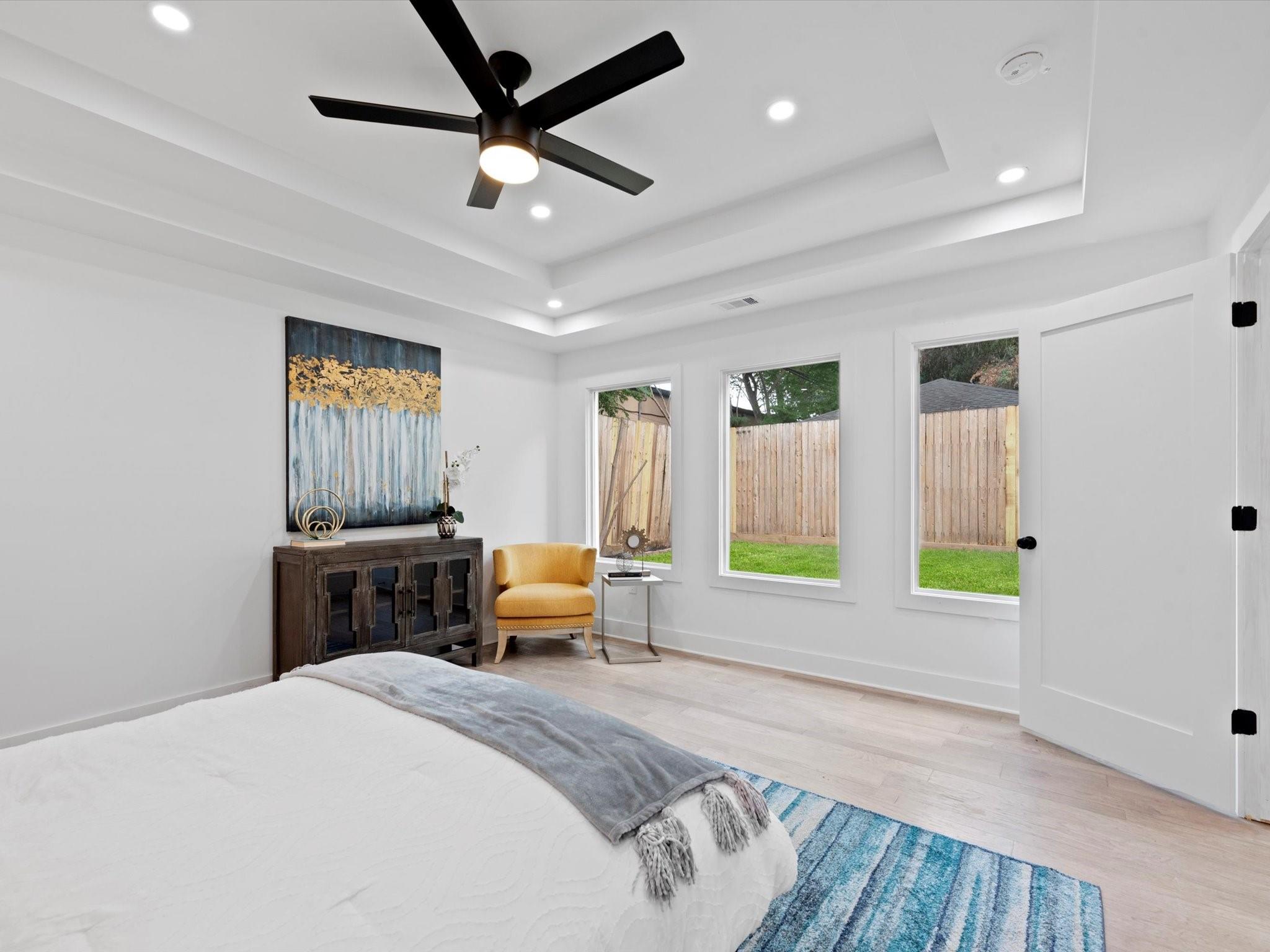 2501 Briarhurst Drive