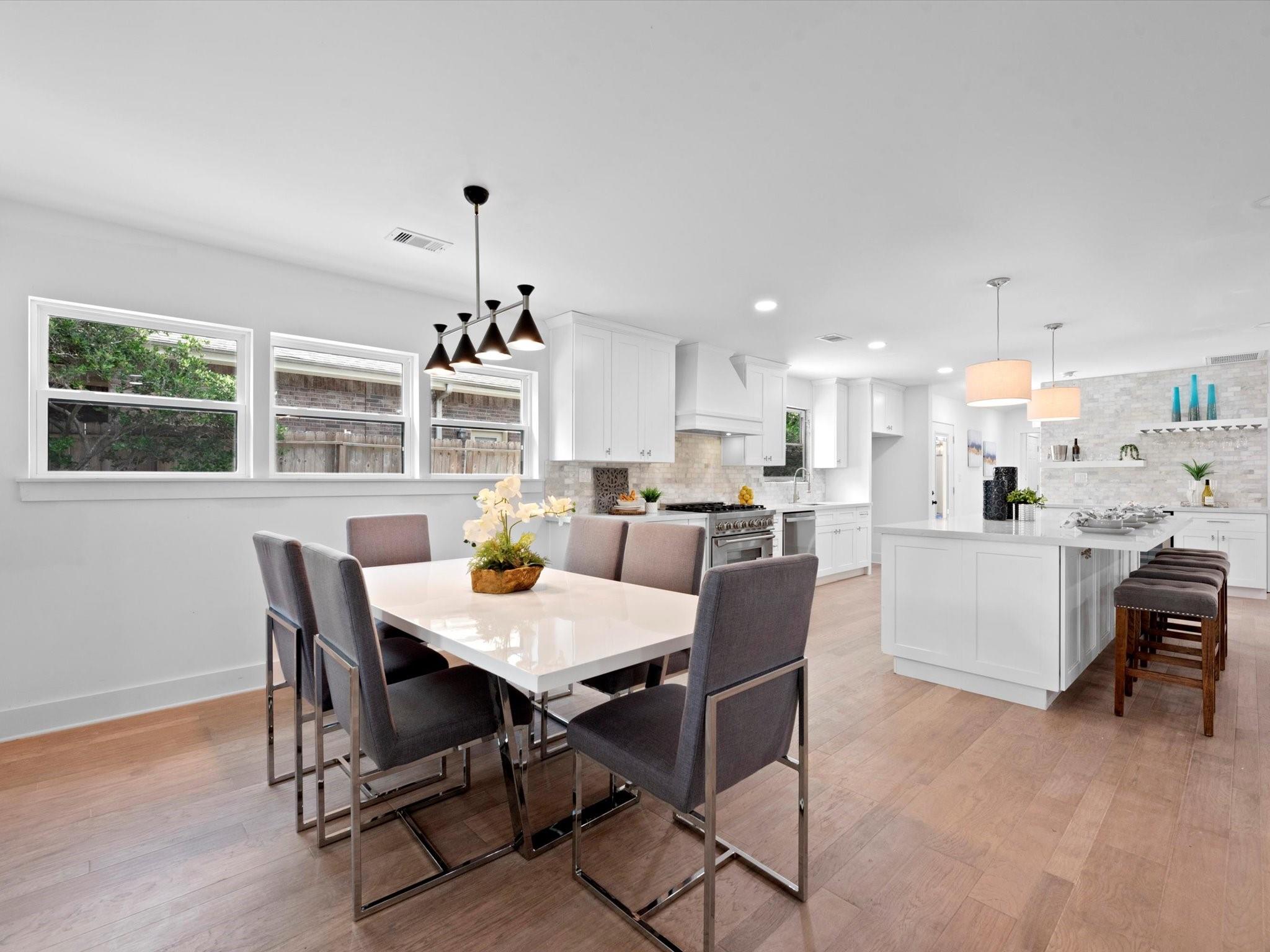 2501 Briarhurst Drive