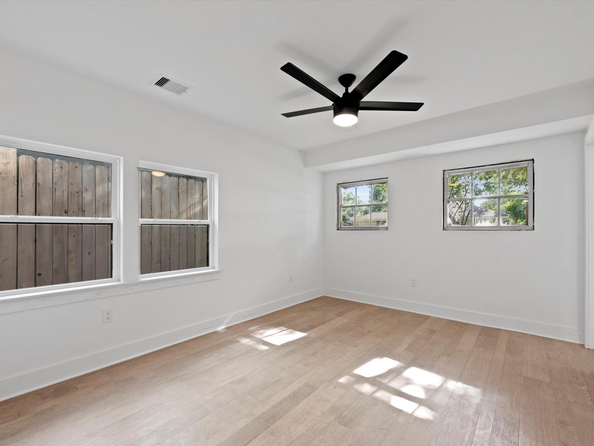 2501 Briarhurst Drive