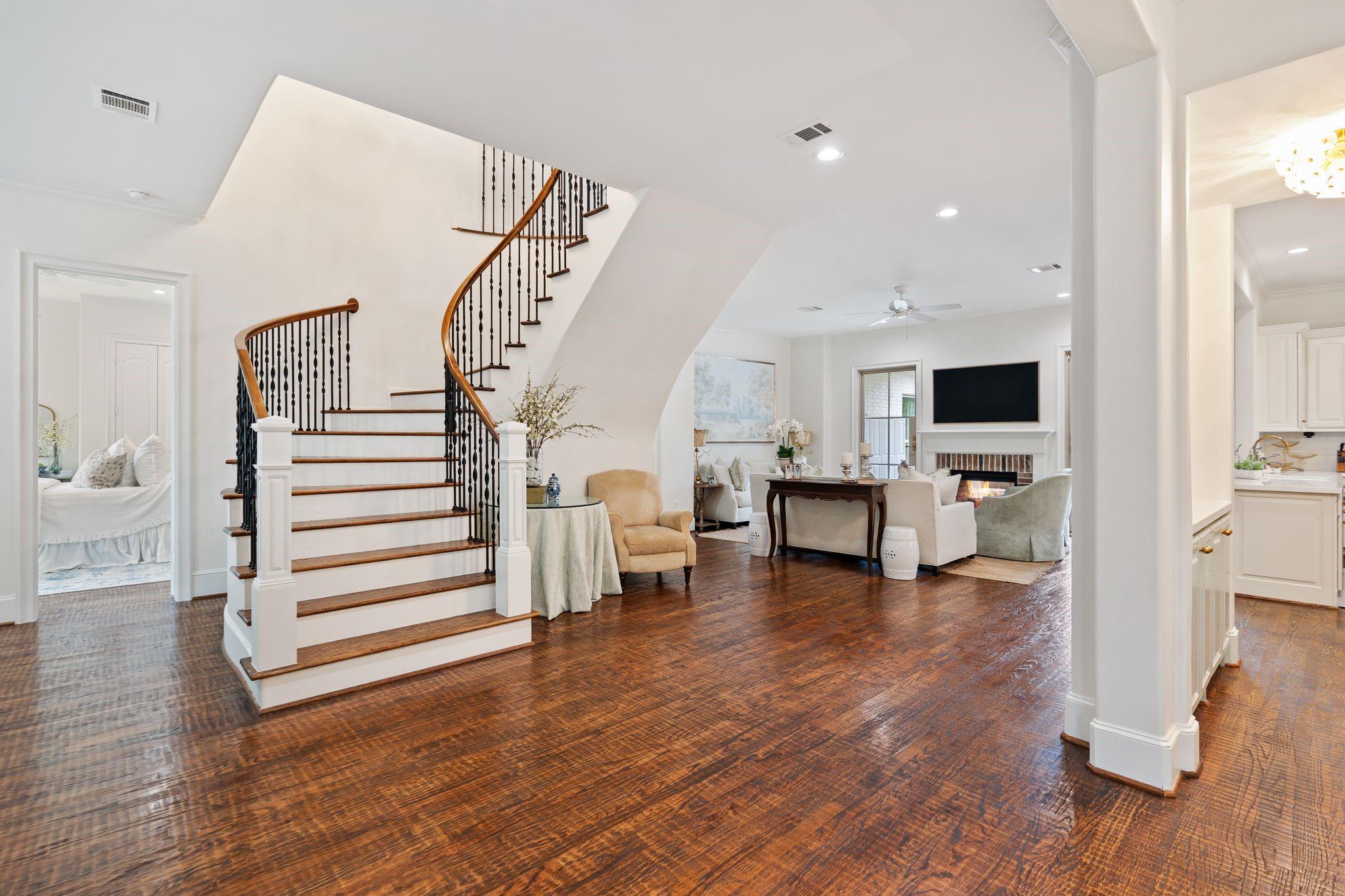 12467 Barryknoll Lane