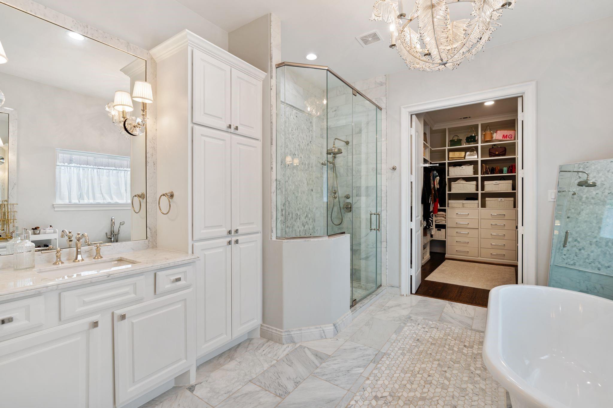 12467 Barryknoll Lane