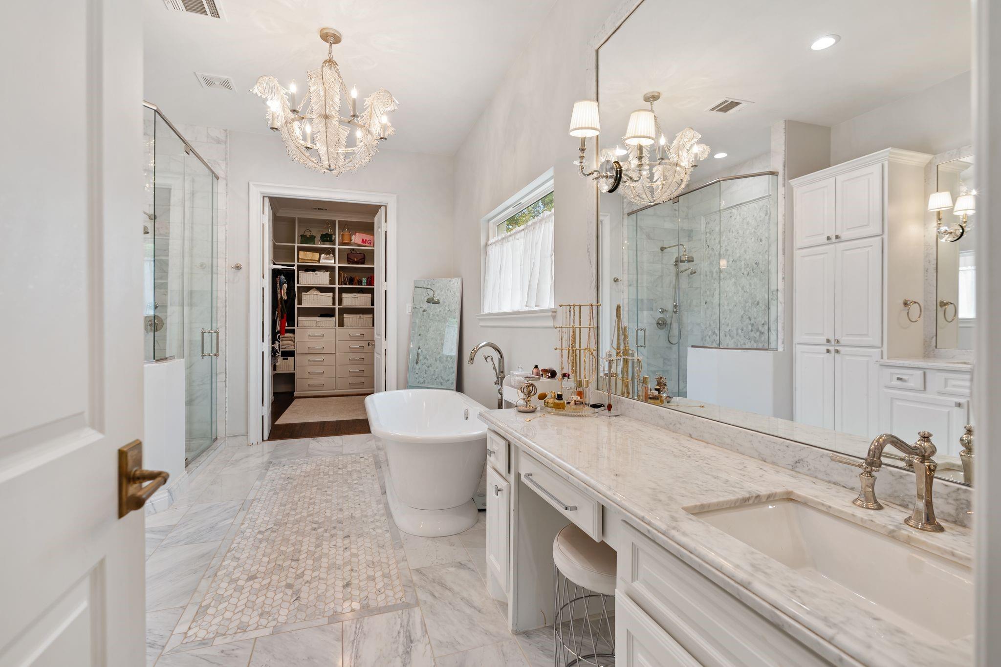 12467 Barryknoll Lane