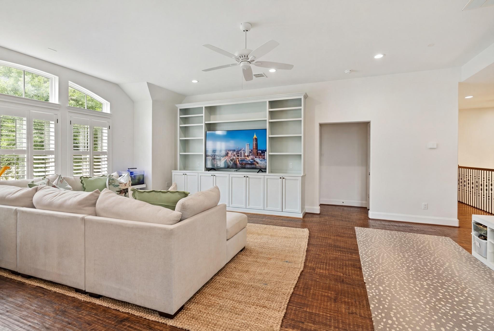 12467 Barryknoll Lane