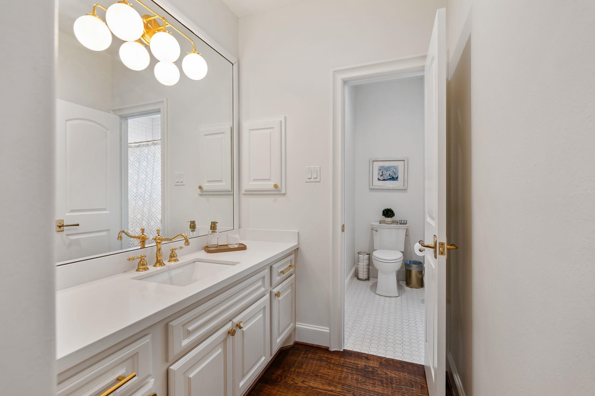 12467 Barryknoll Lane