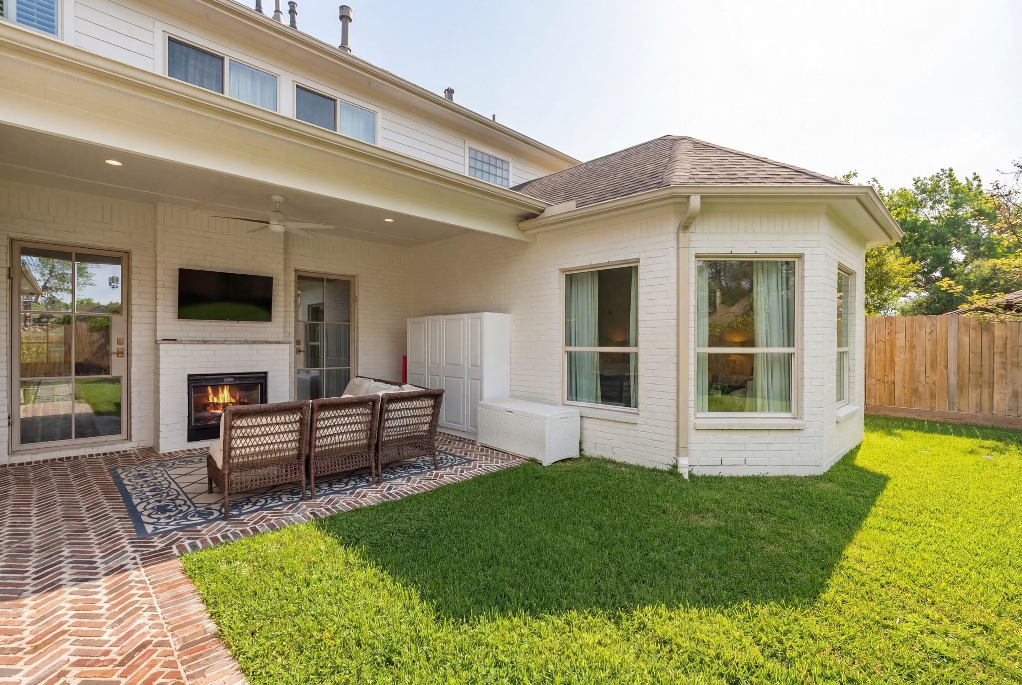 12467 Barryknoll Lane