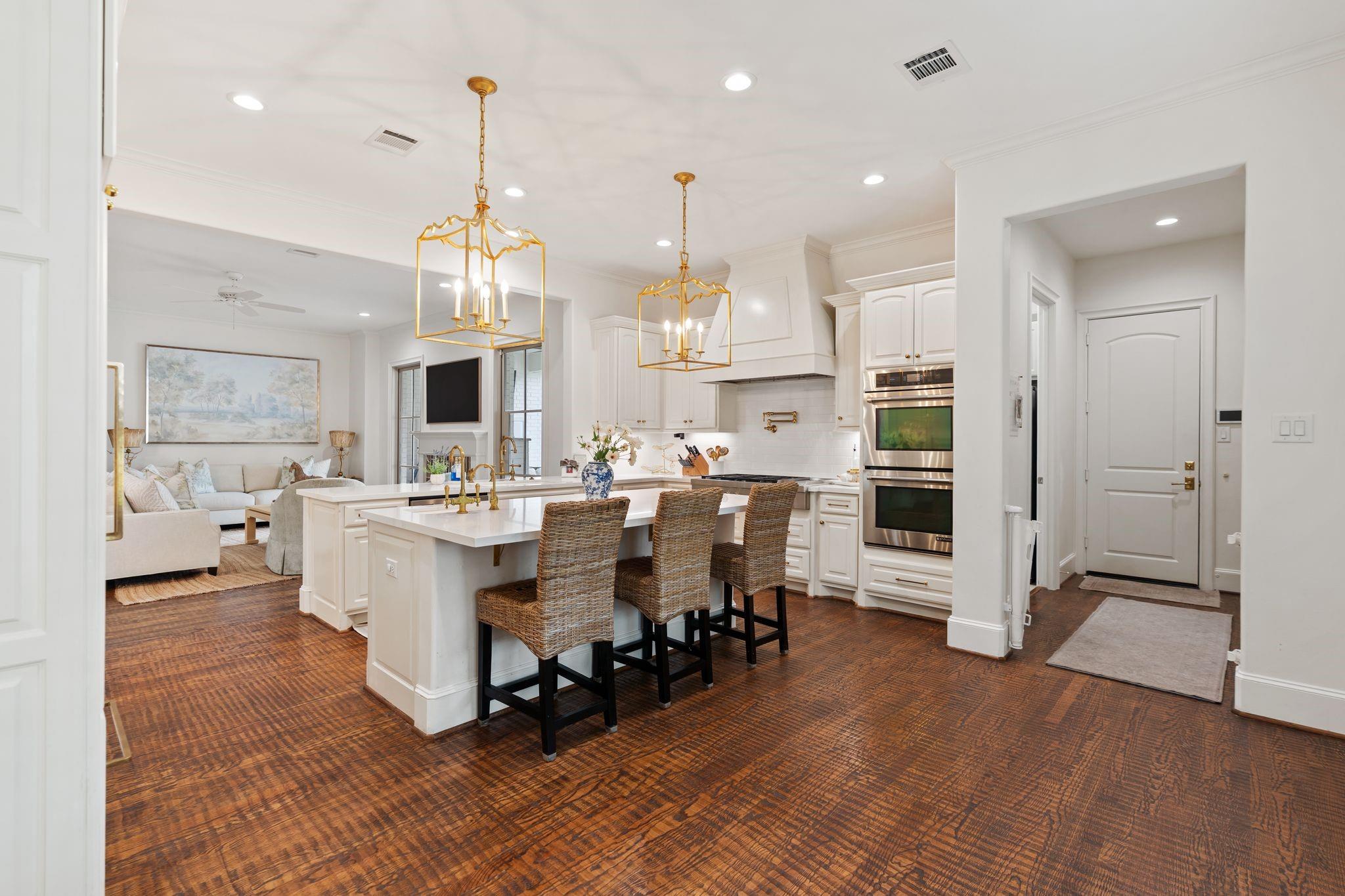 12467 Barryknoll Lane