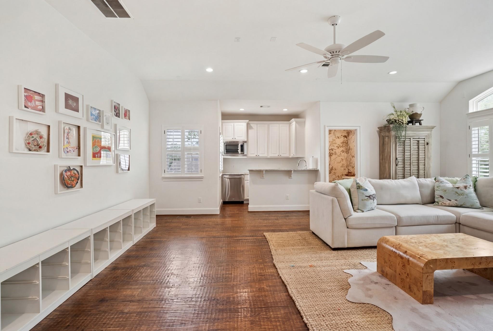 12467 Barryknoll Lane