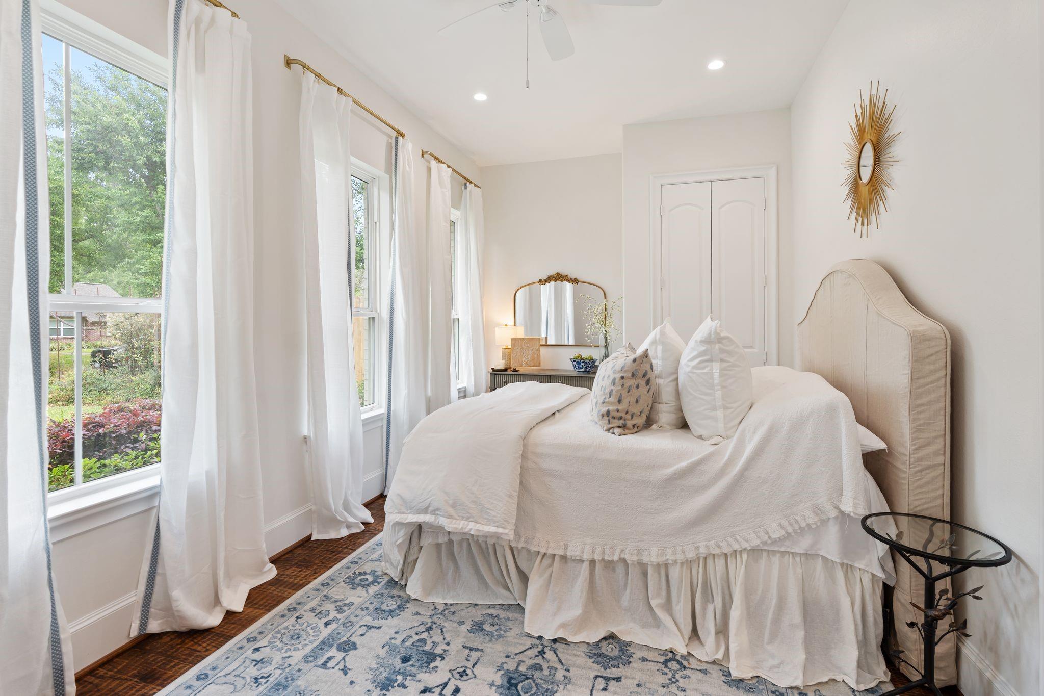 12467 Barryknoll Lane