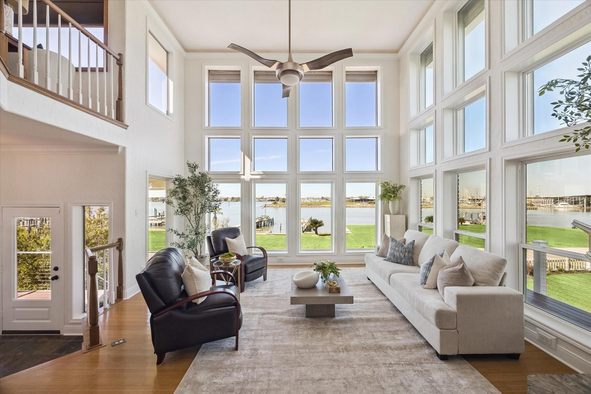 807 N Shore Drive