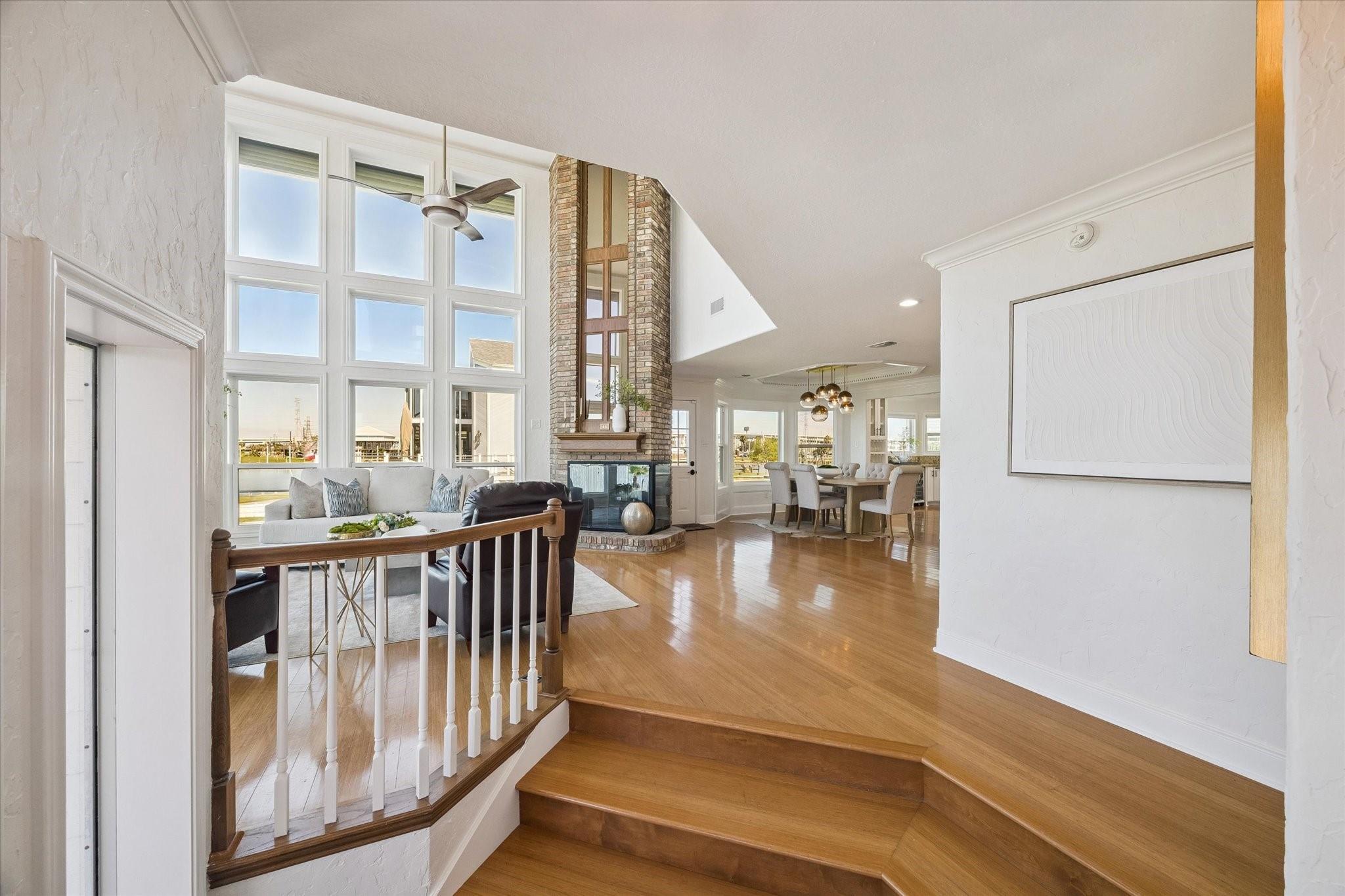 807 N Shore Drive