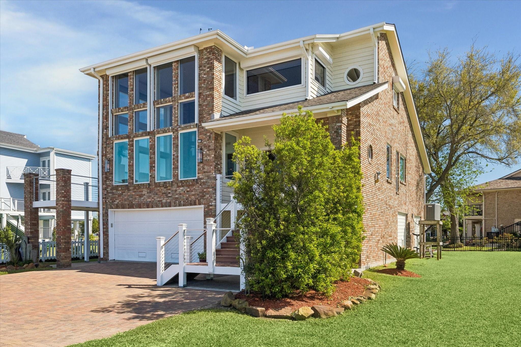 807 N Shore Drive