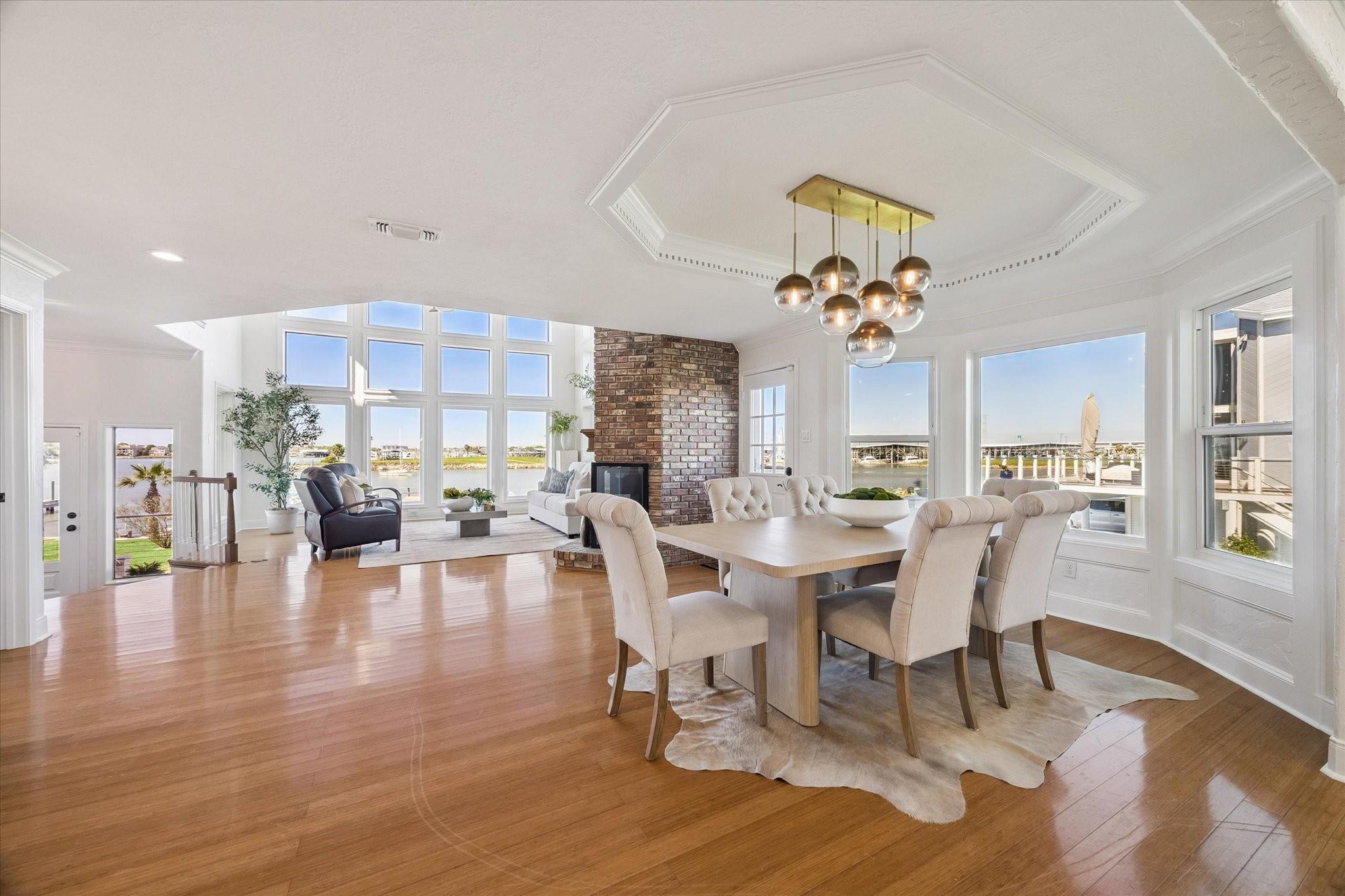 807 N Shore Drive