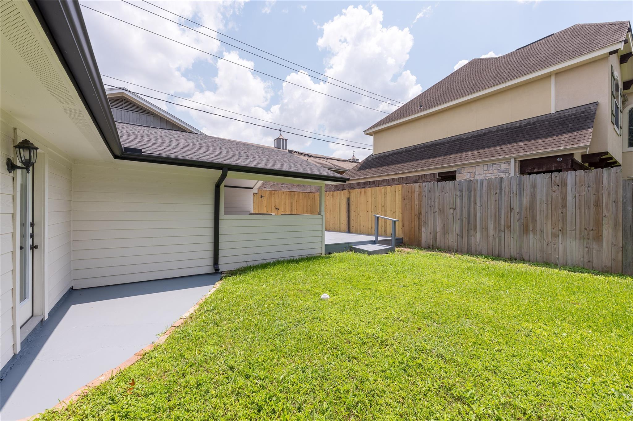 2413 Briarhurst Drive
