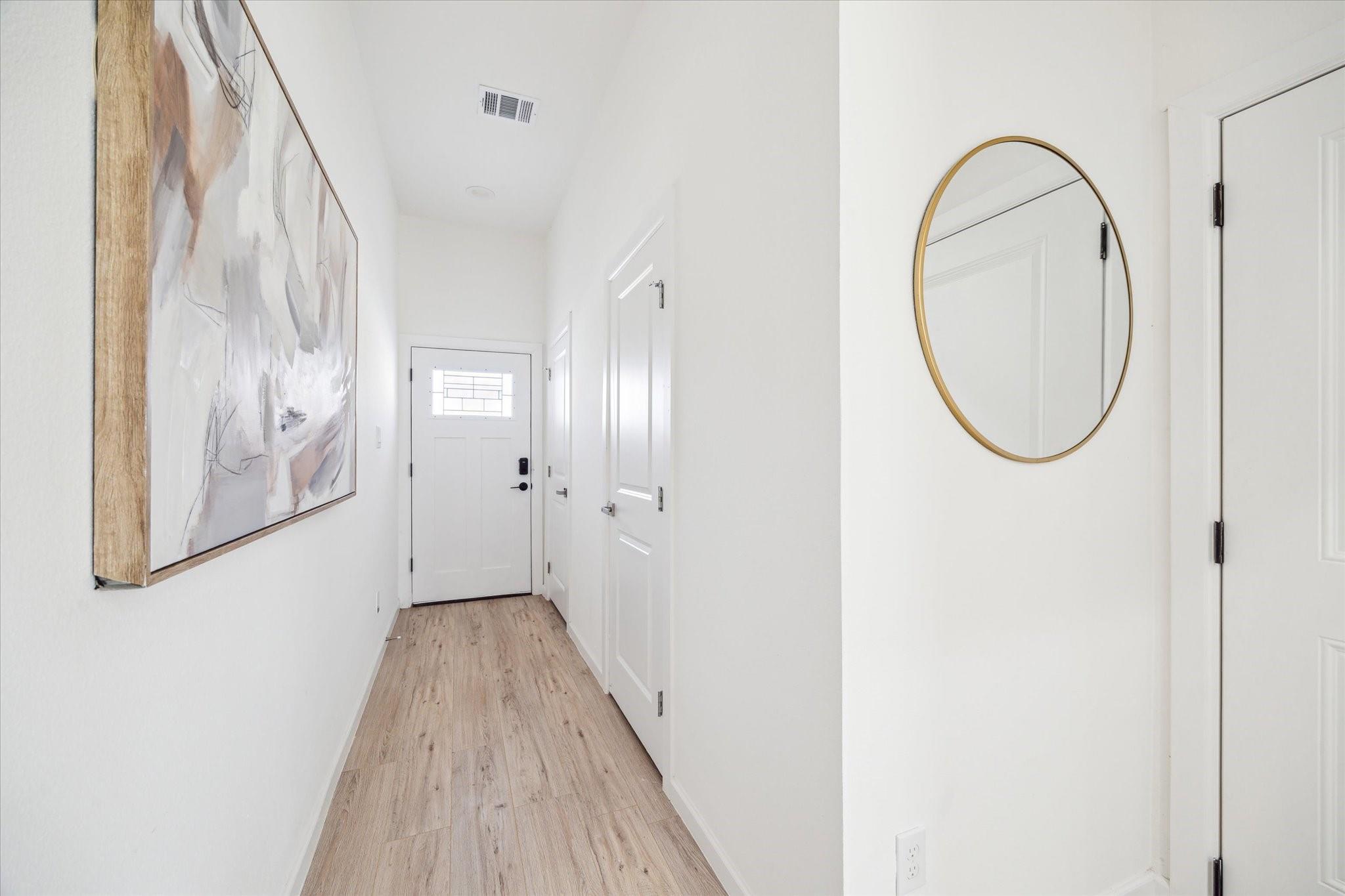 925 Bianco Lane