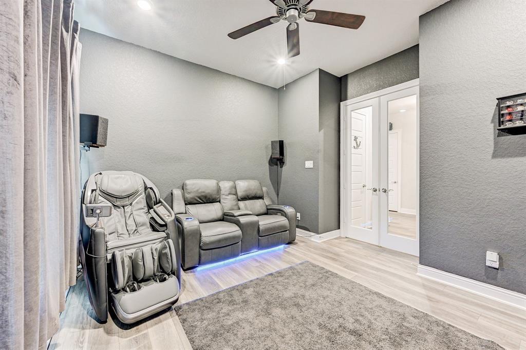 4221 Davis Oak Drive