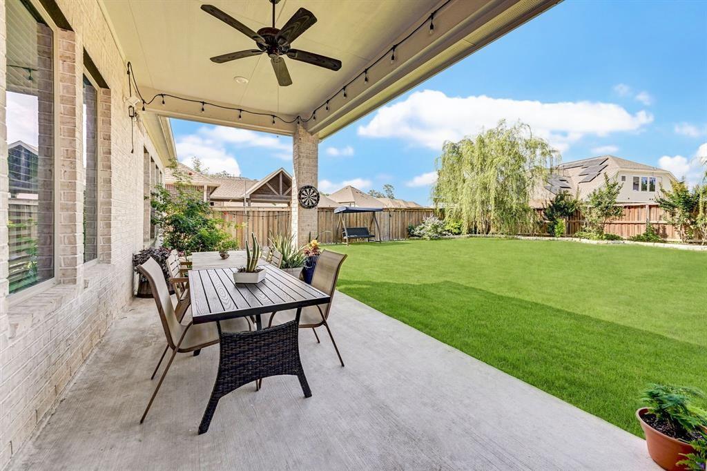4221 Davis Oak Drive