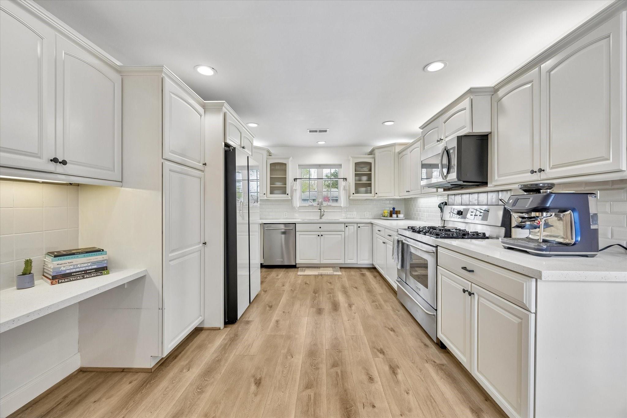 5401 De Milo Drive