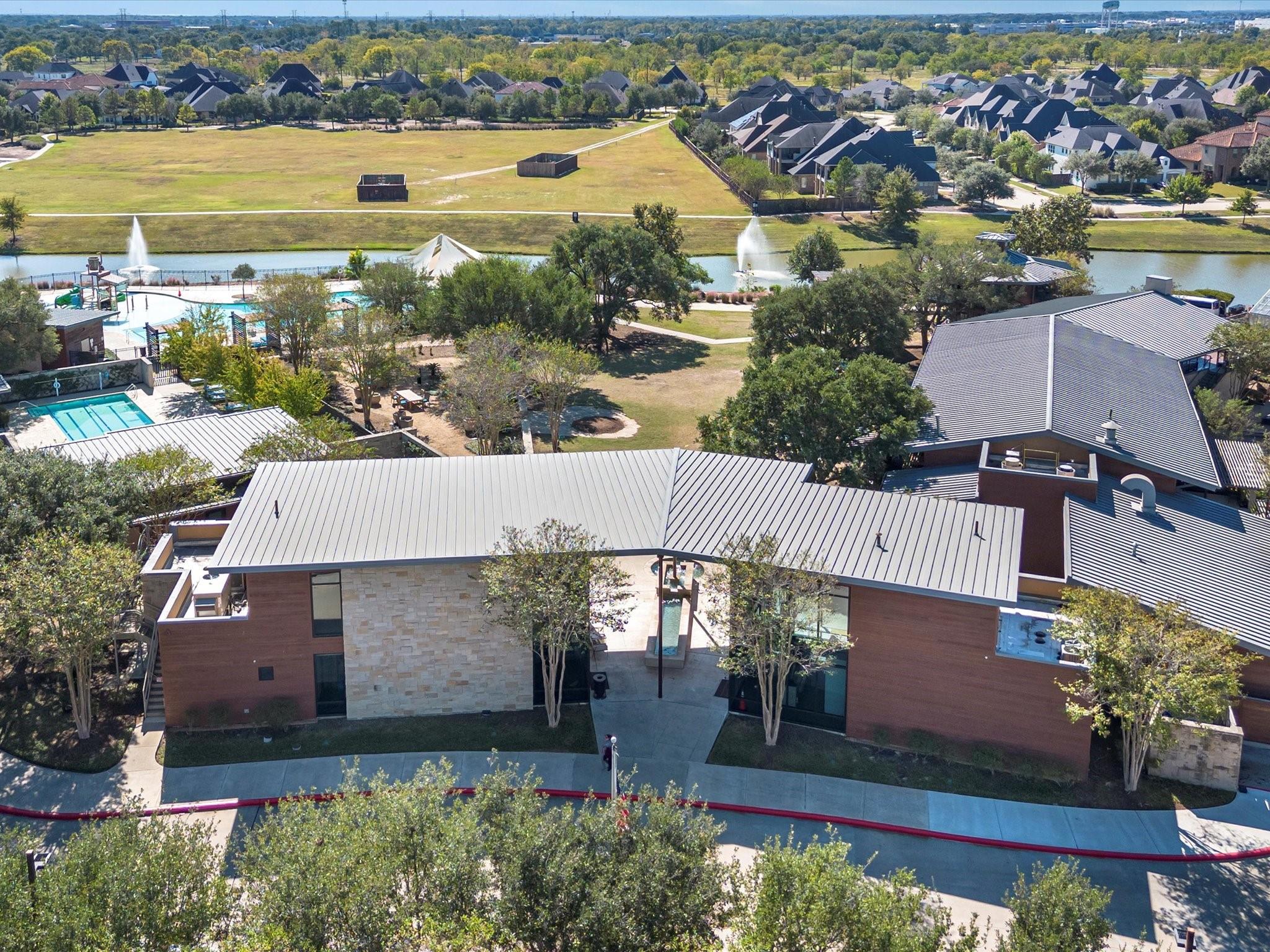 3103 Honeysuckle Way