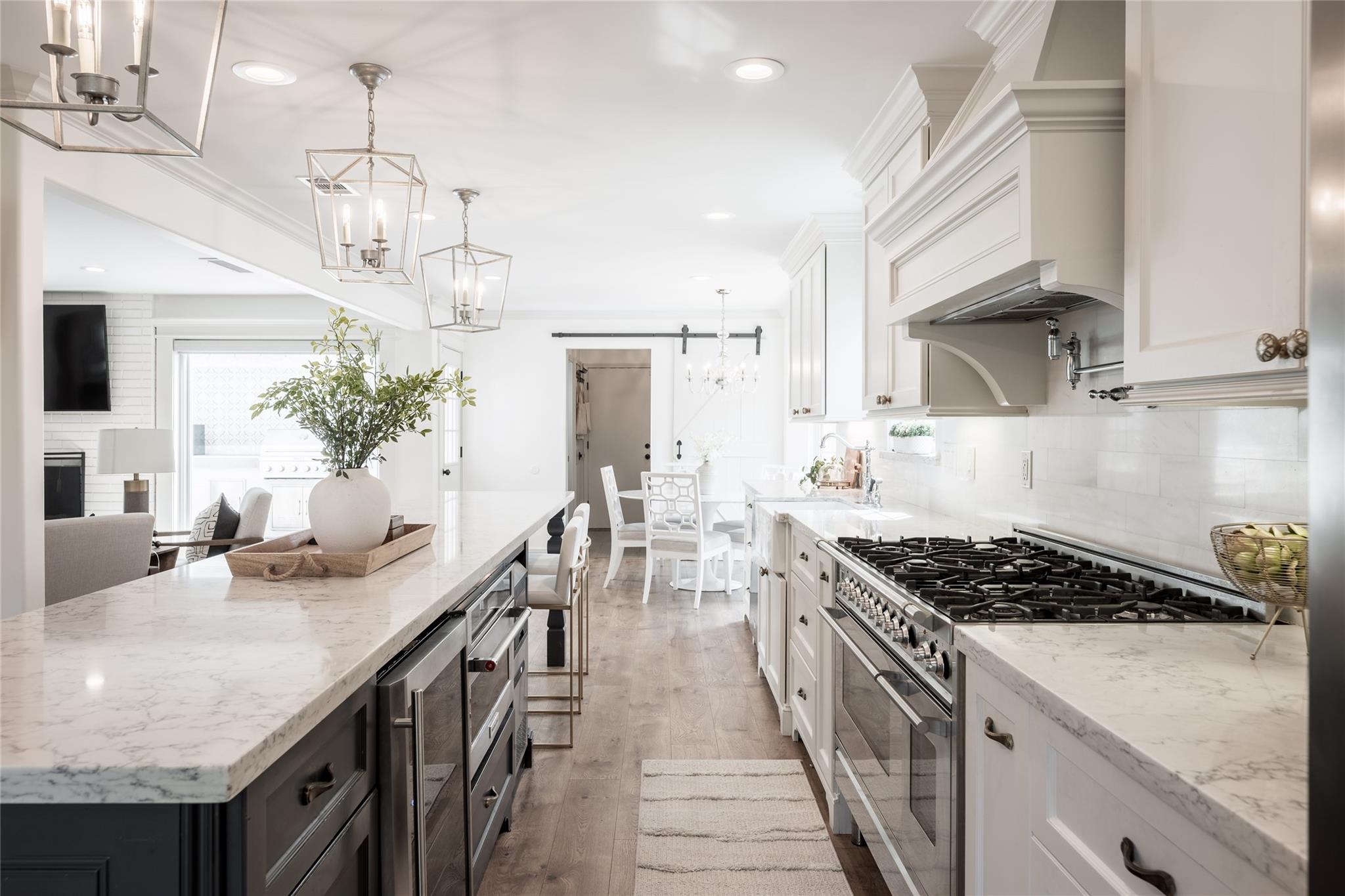 2802 Bernadette Lane