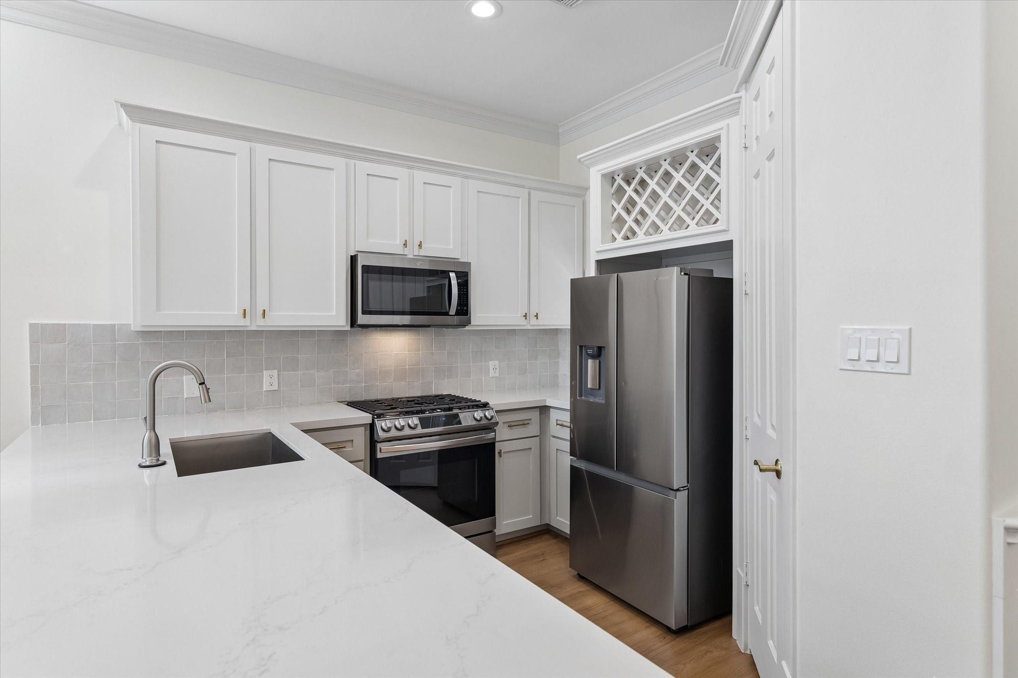 1130 W 23rd Street