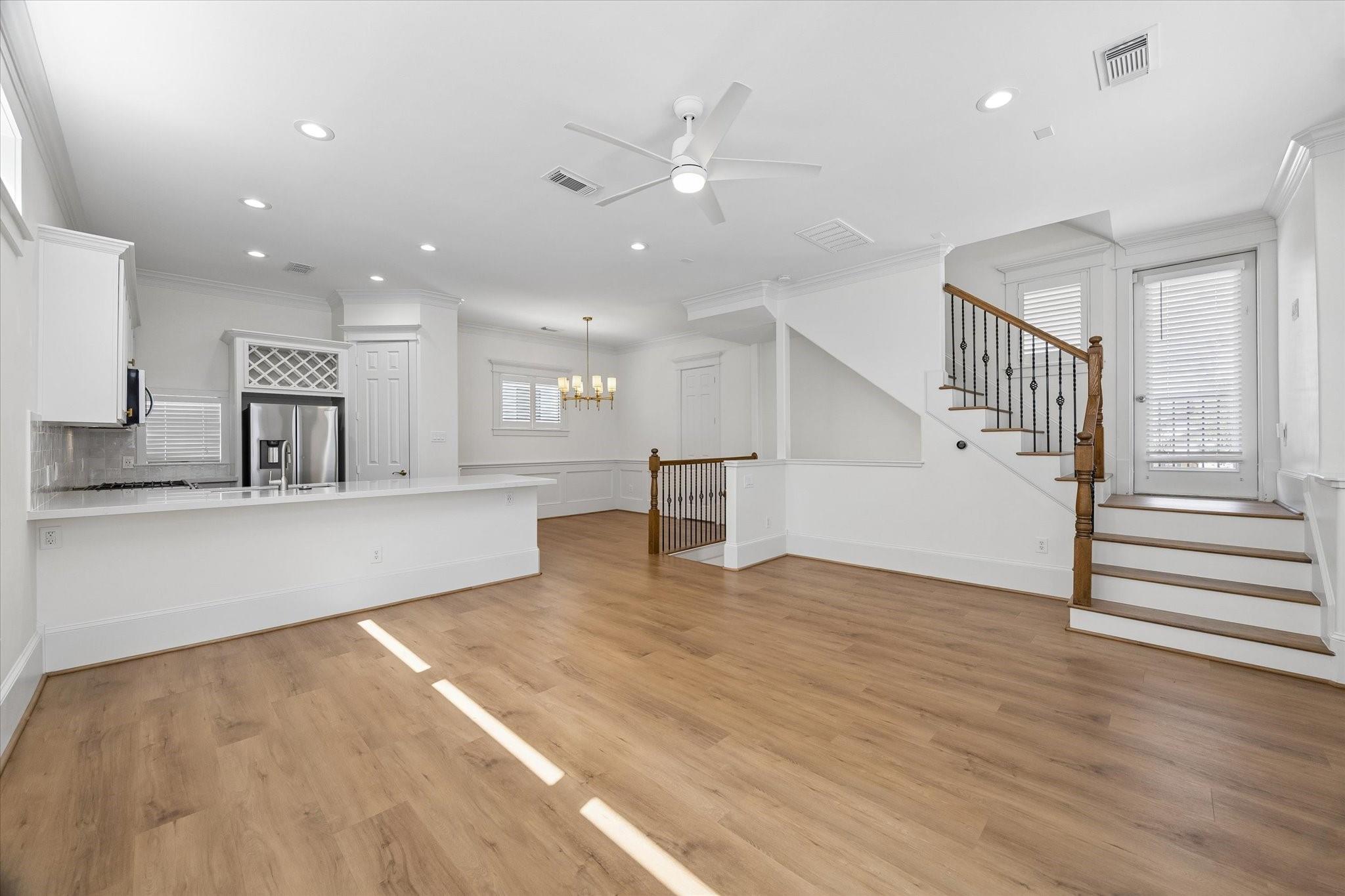 1130 W 23rd Street