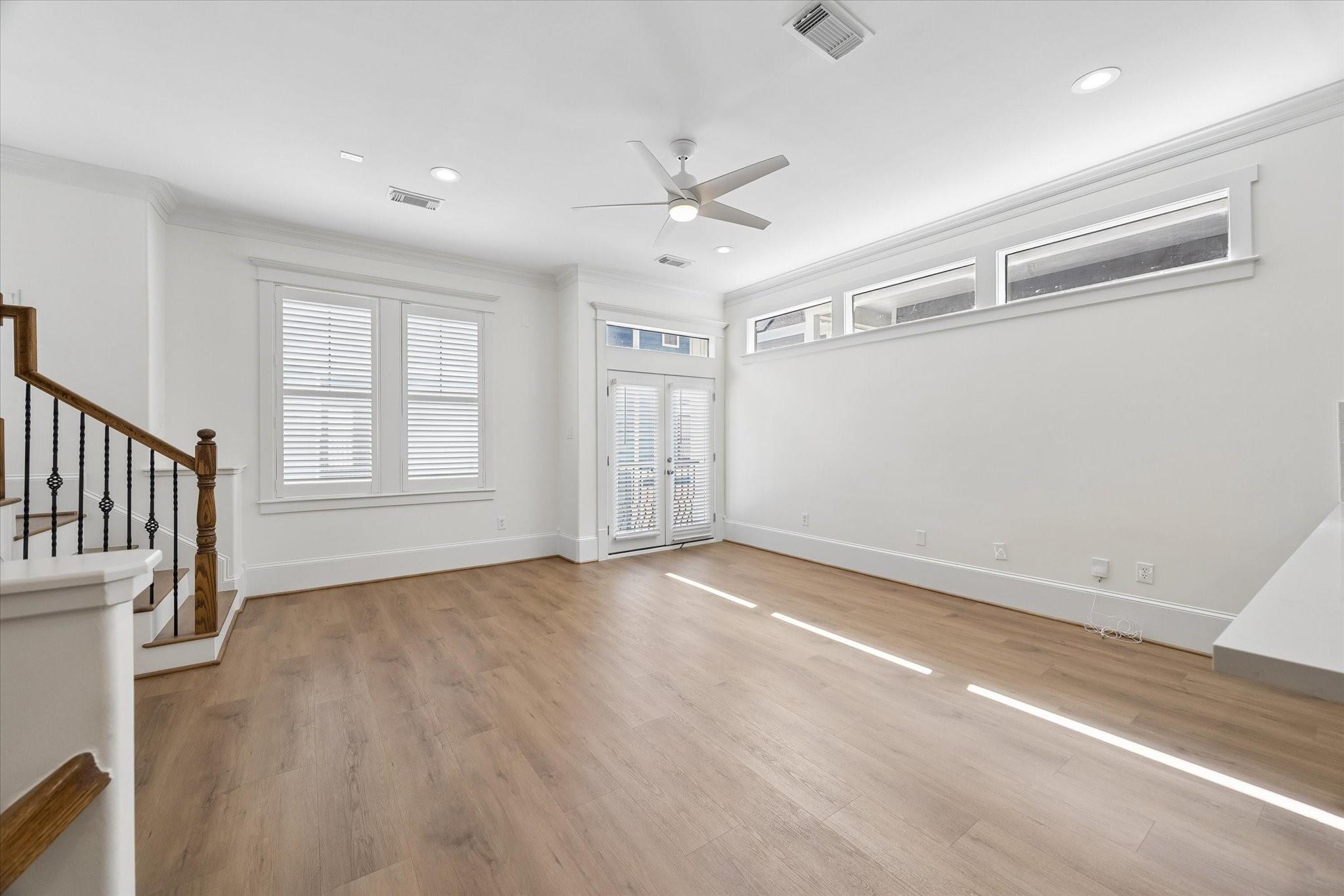 1130 W 23rd Street