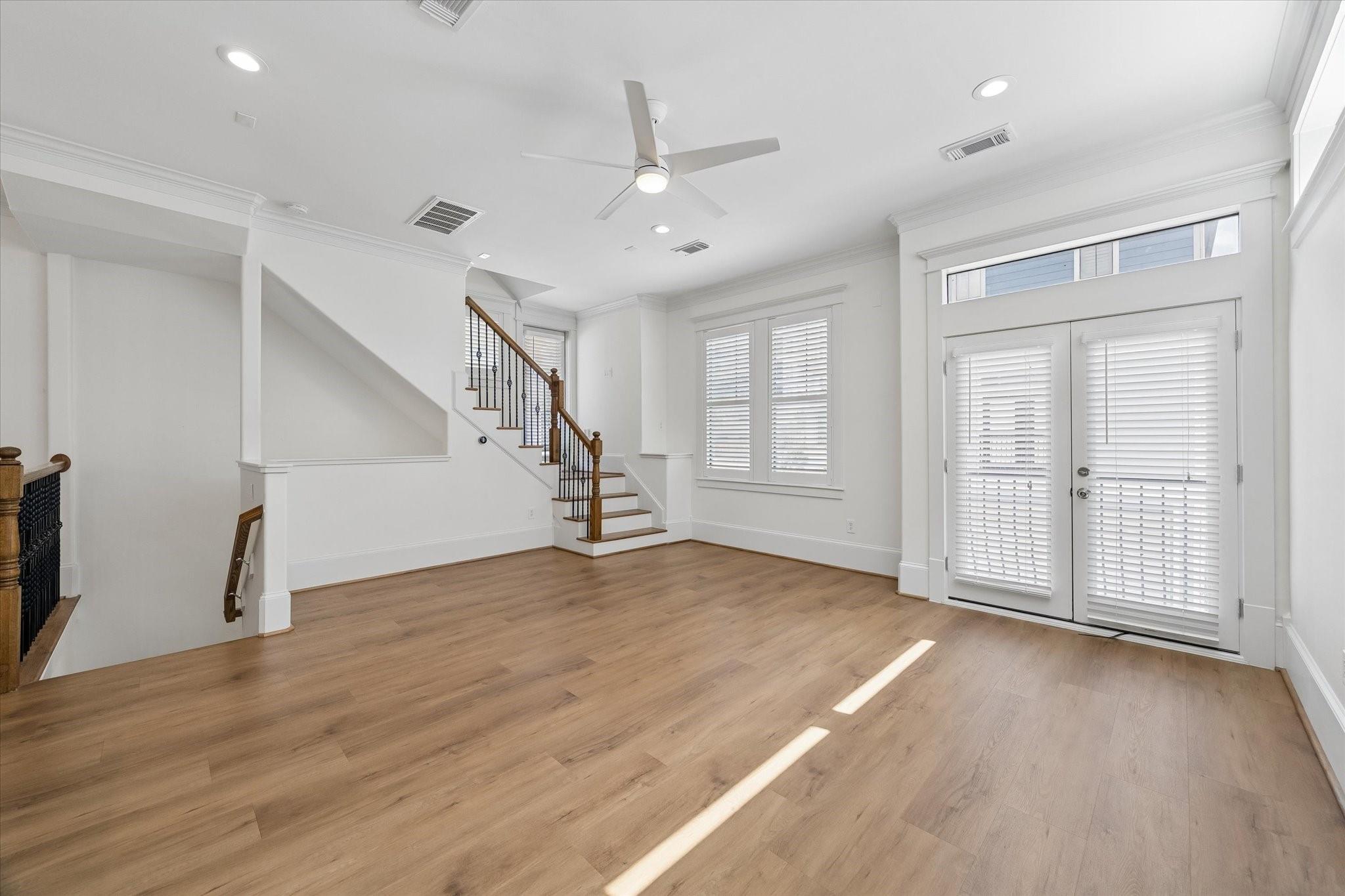 1130 W 23rd Street