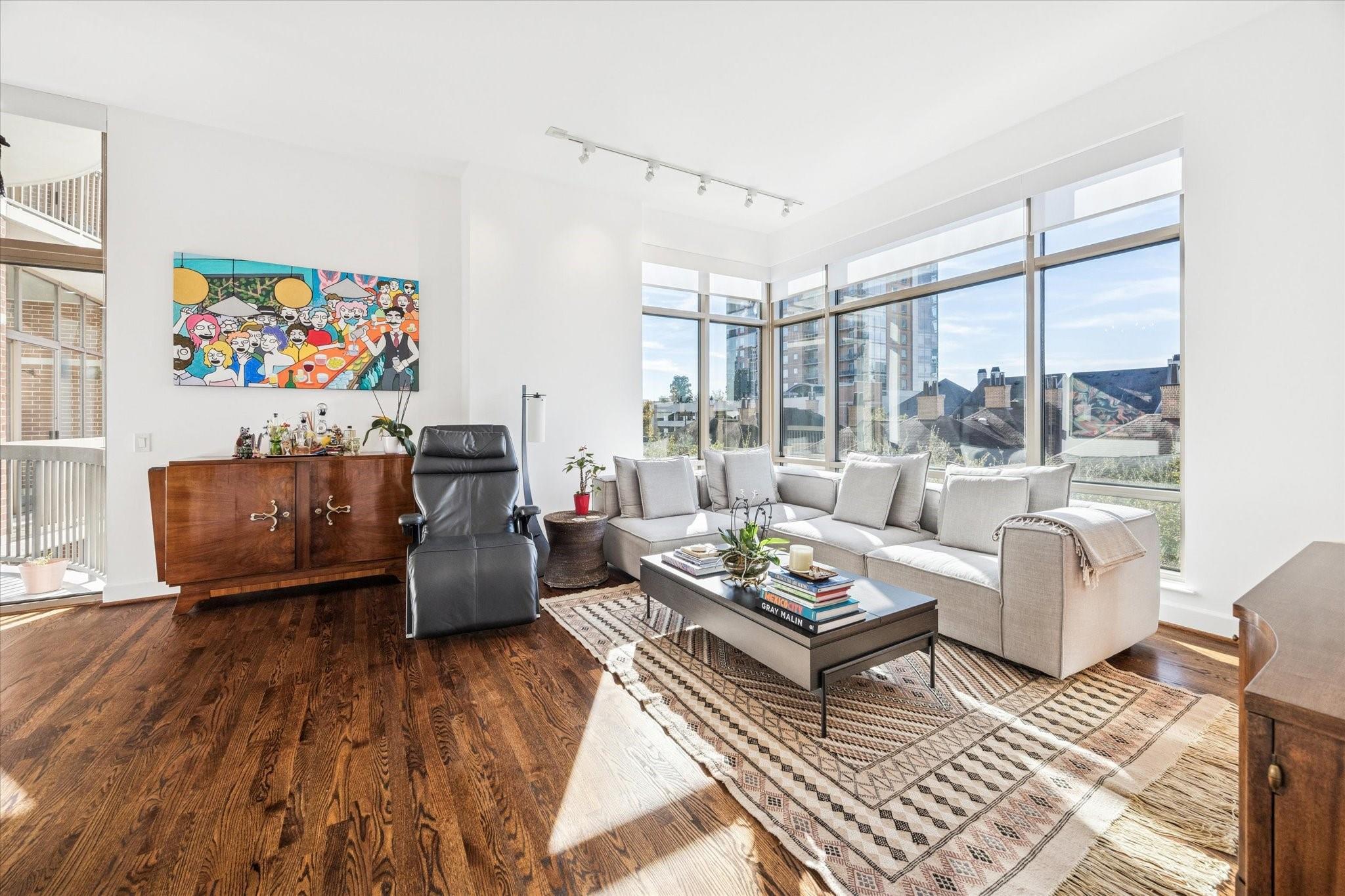 2211 Briarglen Drive # 505